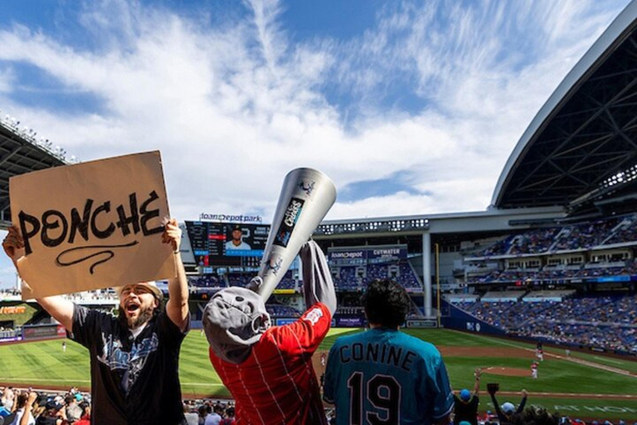Miami Marlins Baseball Game at LoanDepot Park - Image 2