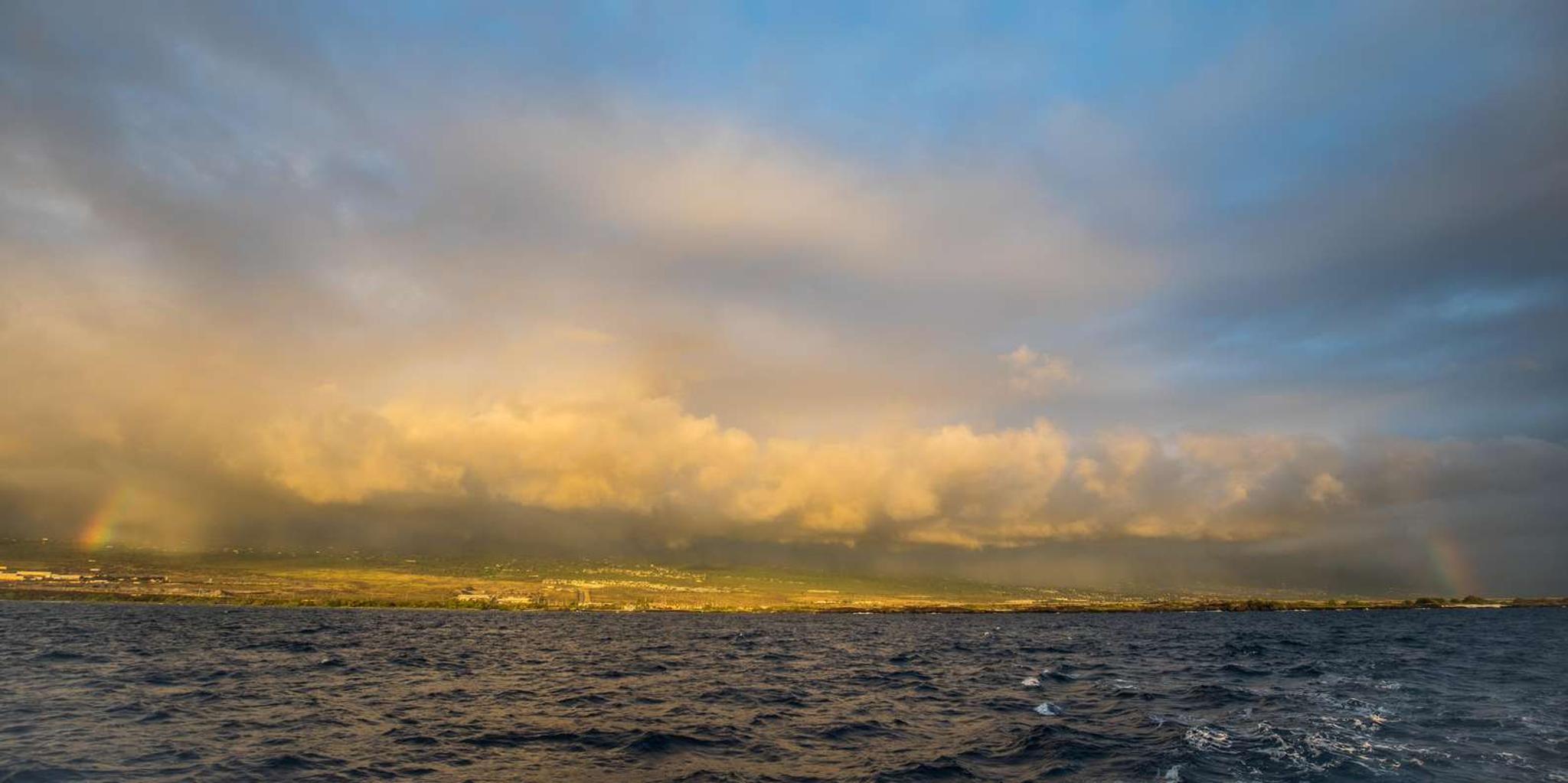 Kailua-Kona Catamaran Cruise with Volcano Views - Image 3