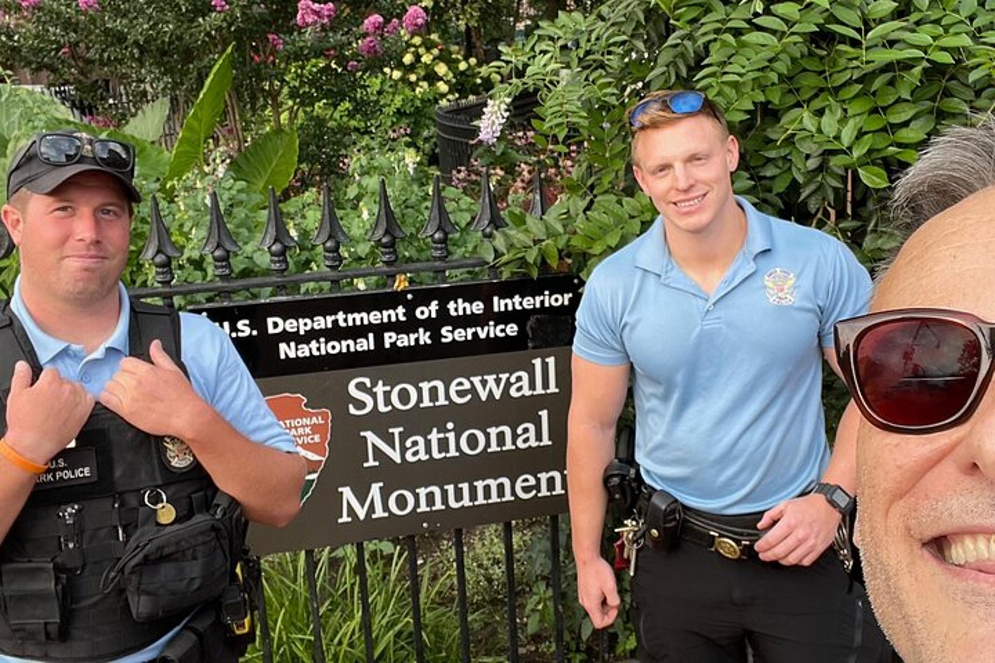 NYC Greenwich Village LGBTQ+ History and Food Tour - Image 5