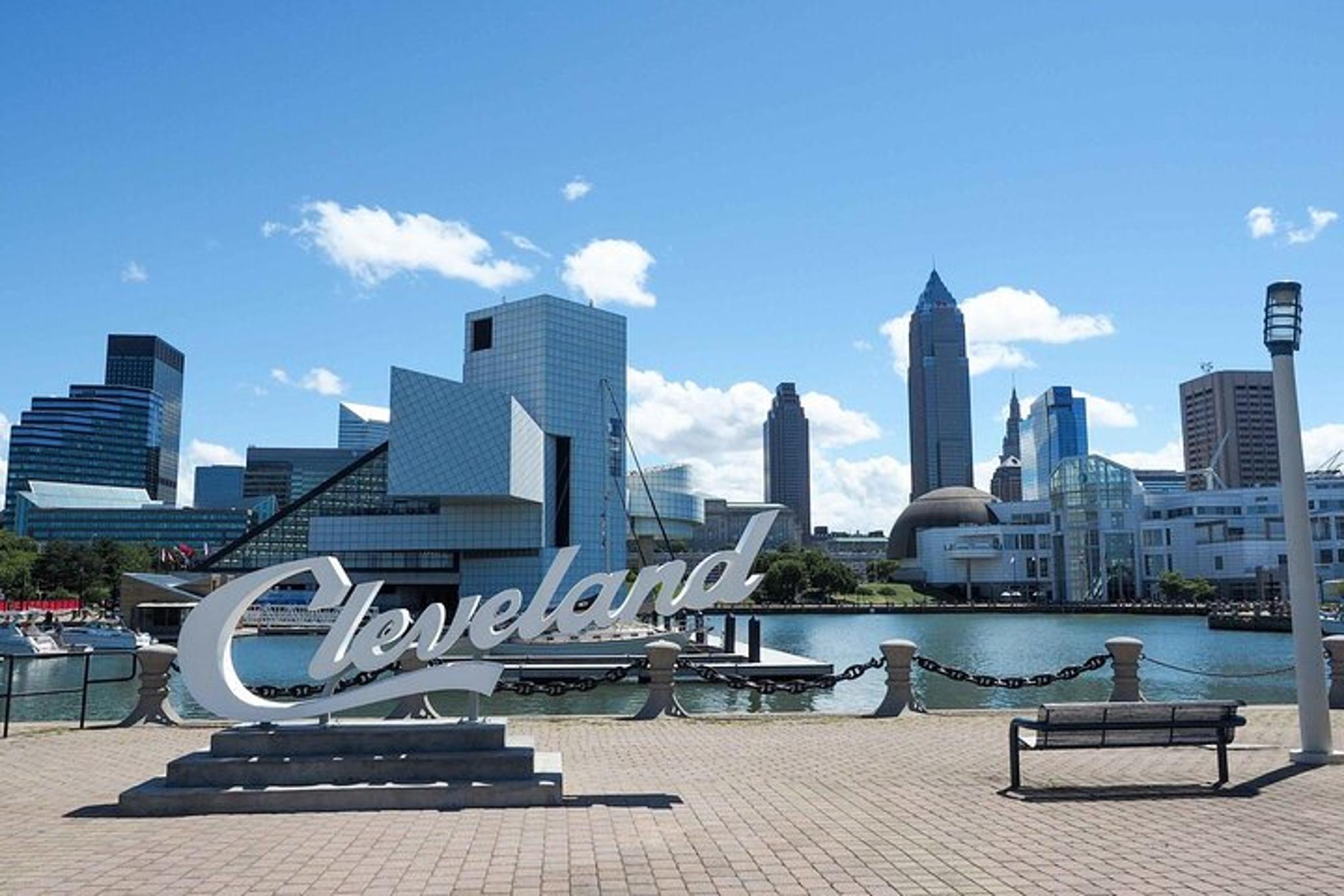 Cleveland City Tour - Image 2