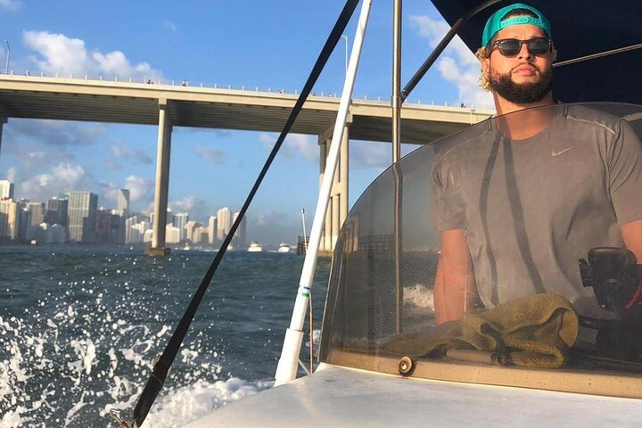 Miami Boat Tour and Spearfishing Lessons - Image 6