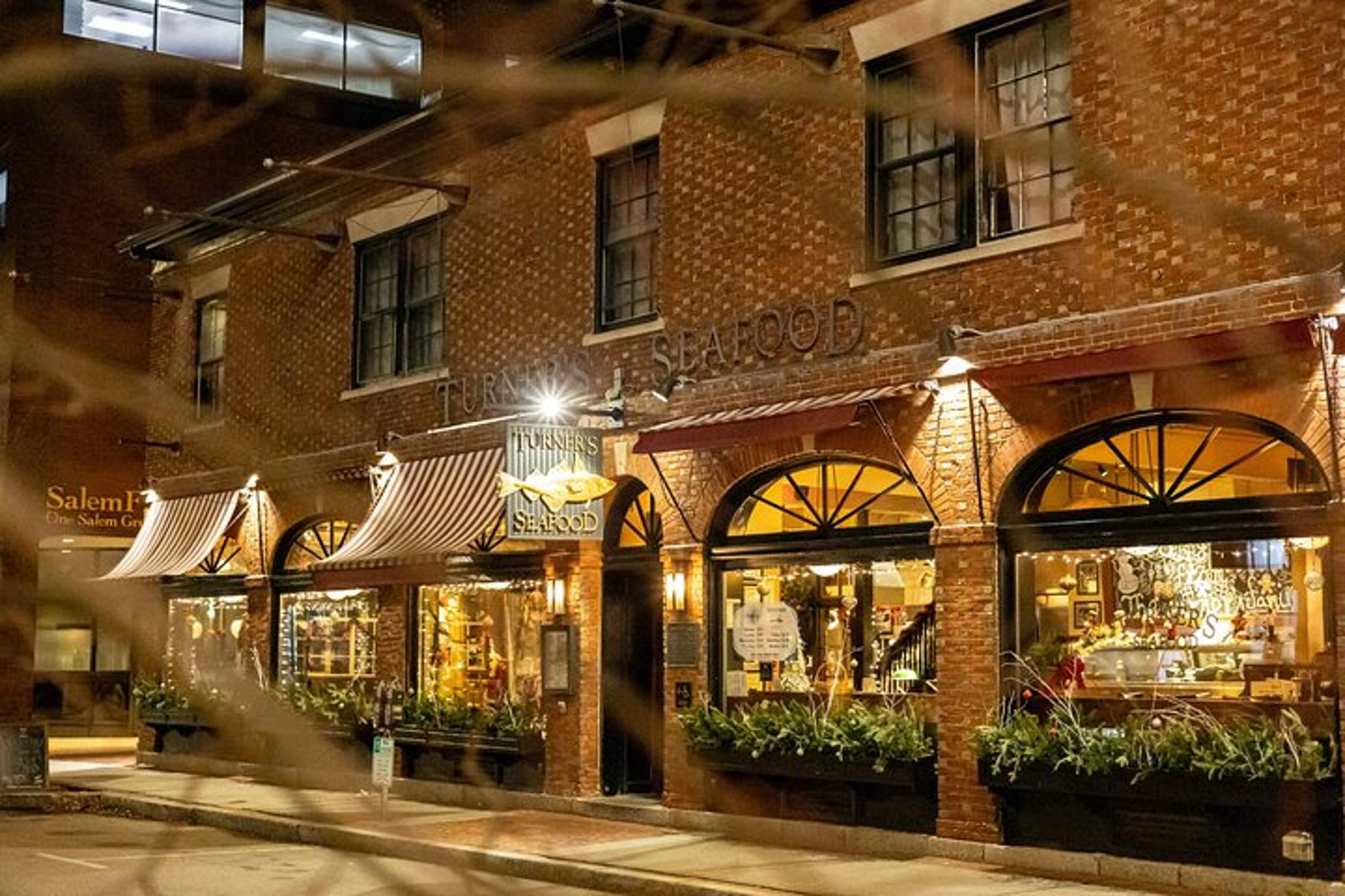 Salem Haunted Pub Crawl