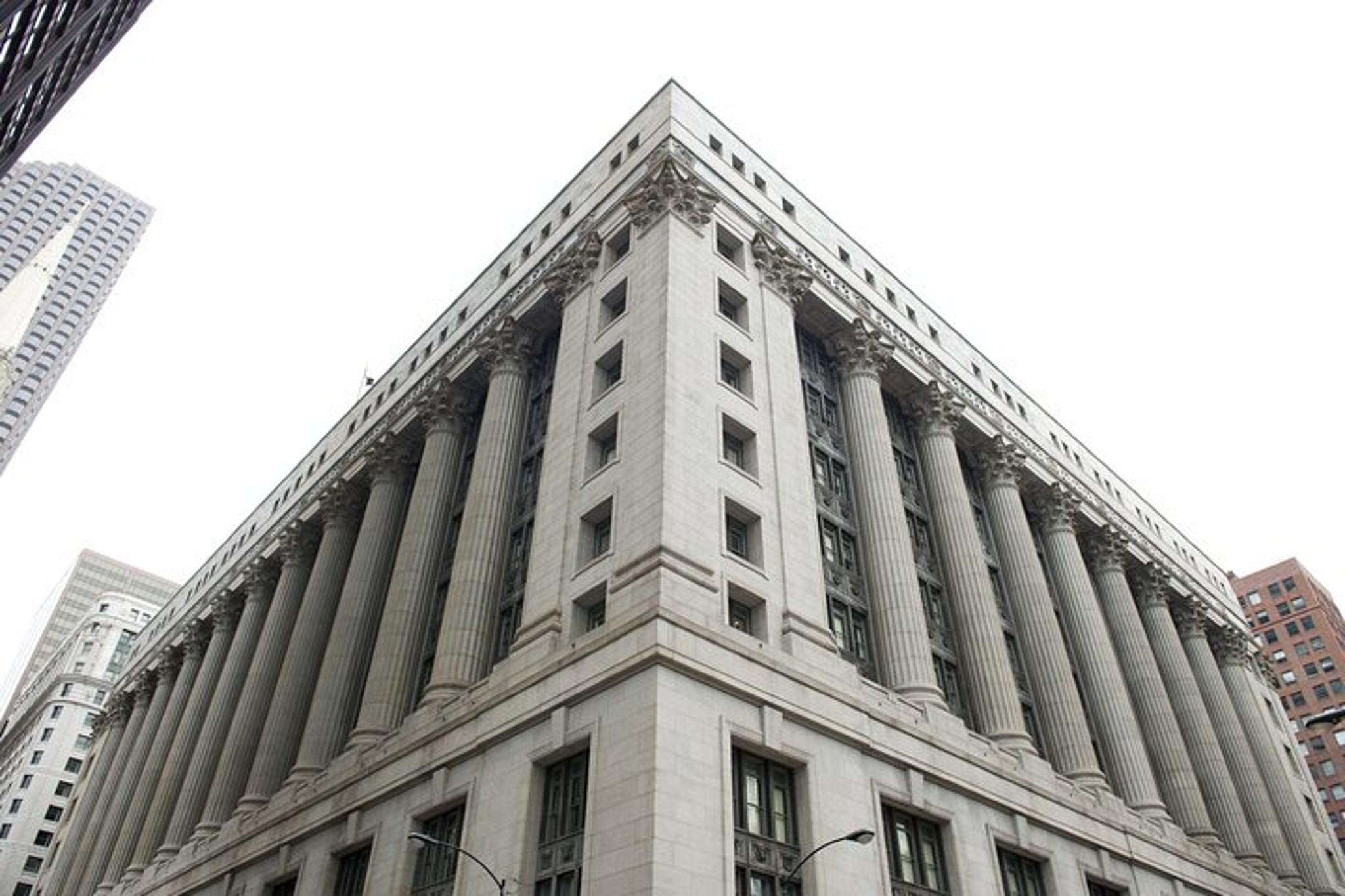 Chicago Haunted Ghost Walking Tour - Image 1