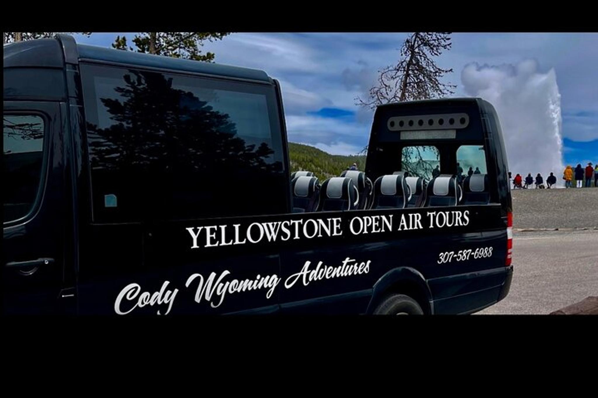 Yellowstone Glass Top Van Tour with Lunch - Image 4