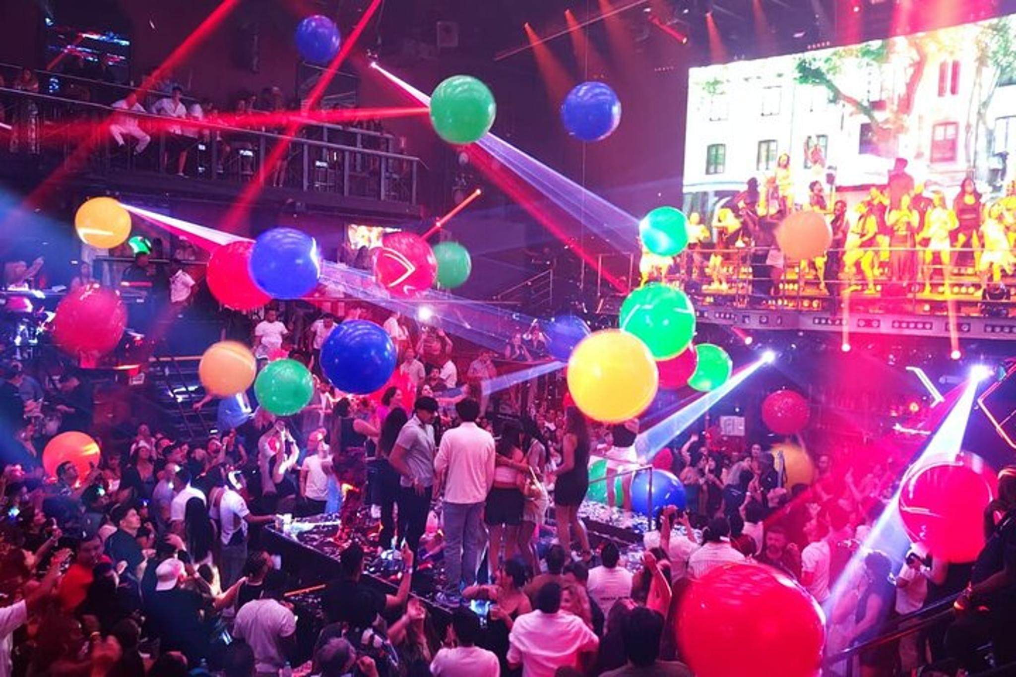 Punta Cana Coco Bongo Entrance & Transportation - Image 2