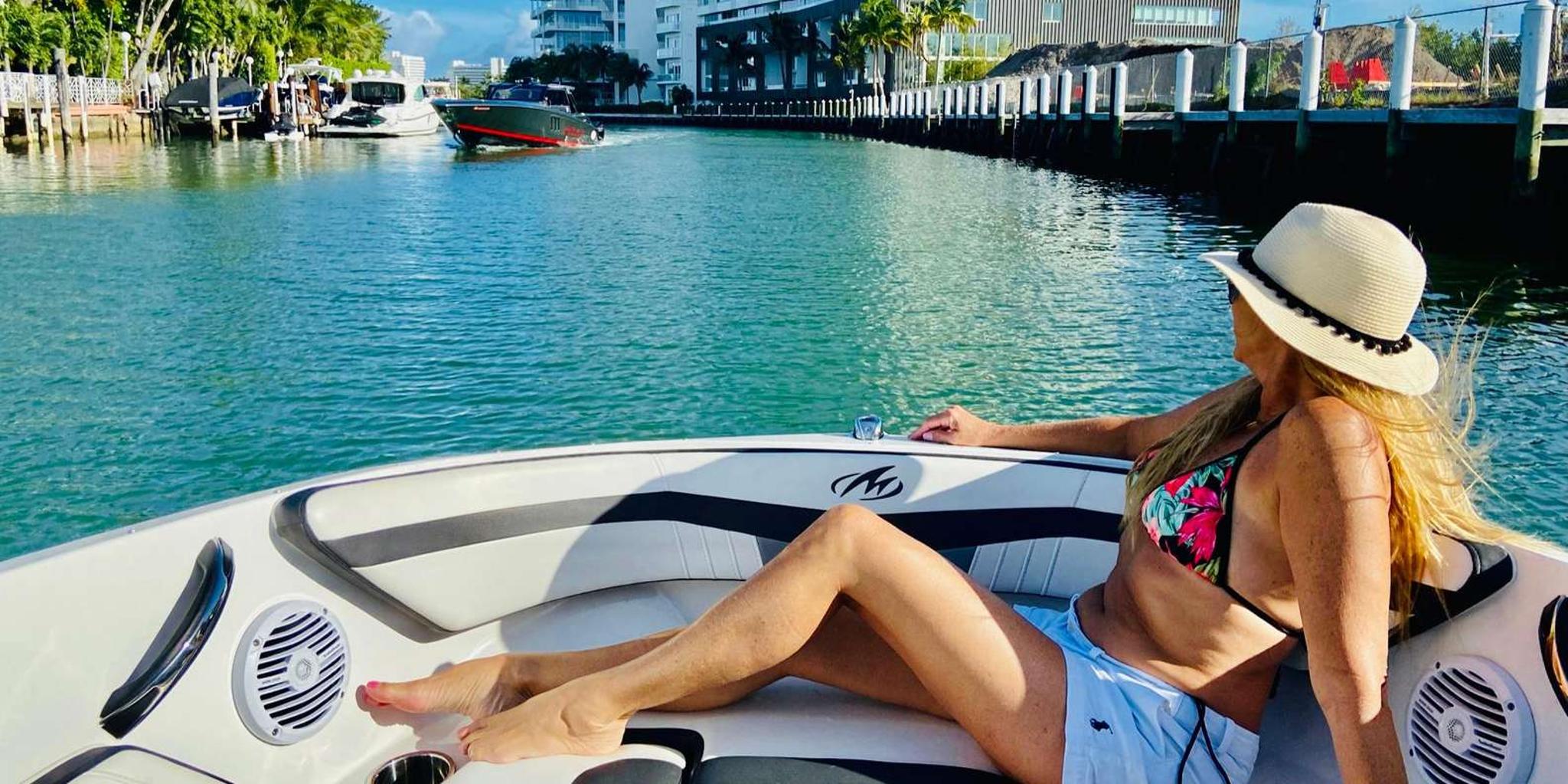 Miami Beach Boat Rental with Captain - Image 6