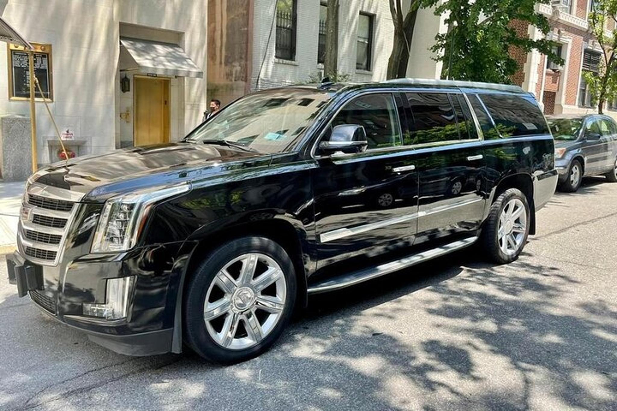 New York City Black SUV Transfer - Image 6