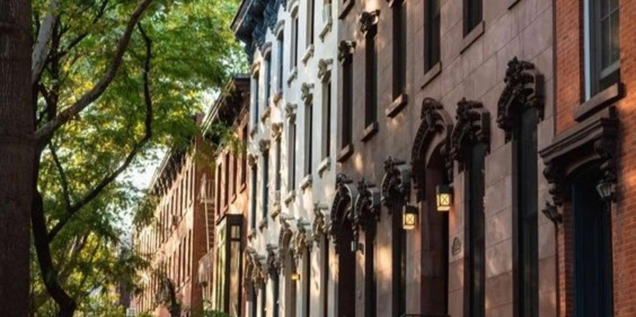 New York Street Food Tour with Local Guide - Image 2