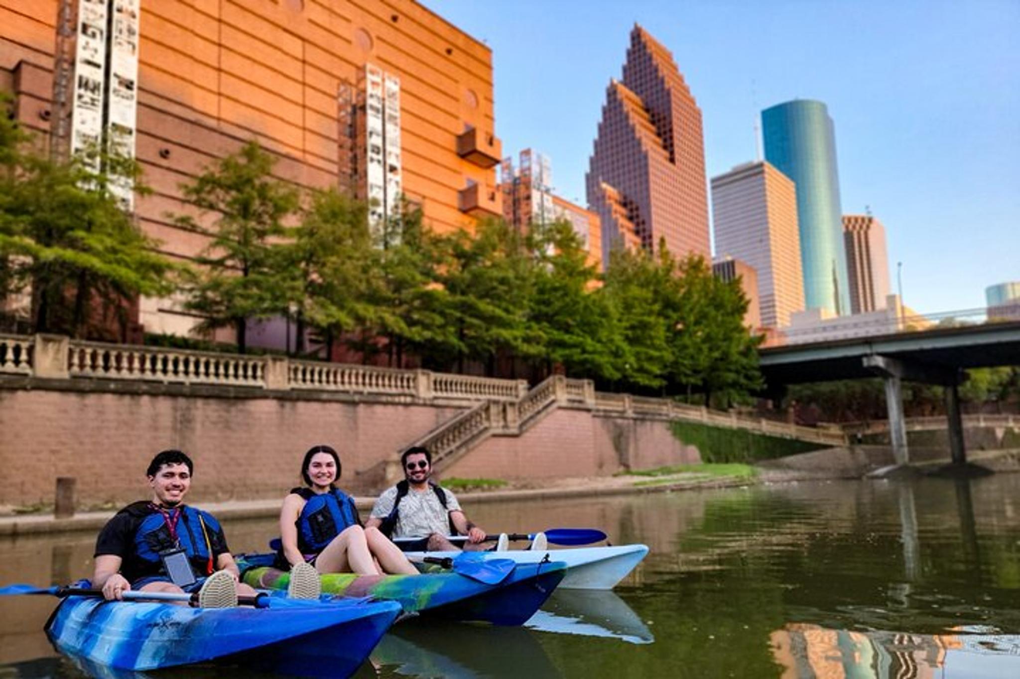 Houston Bat and Skyline Kayaking Tour - Image 6