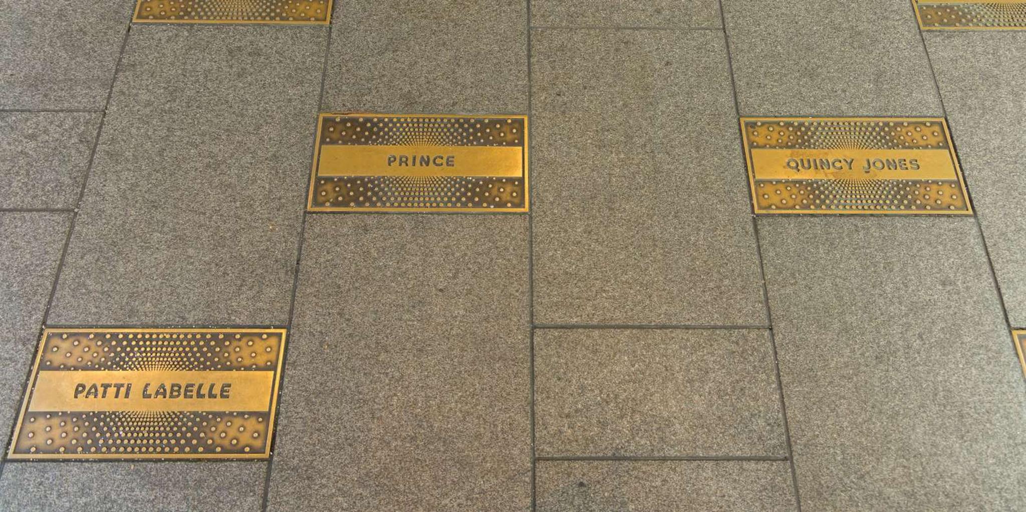 New York City Tour of Manhattan, Bronx, Queens & Brooklyn - Image 5