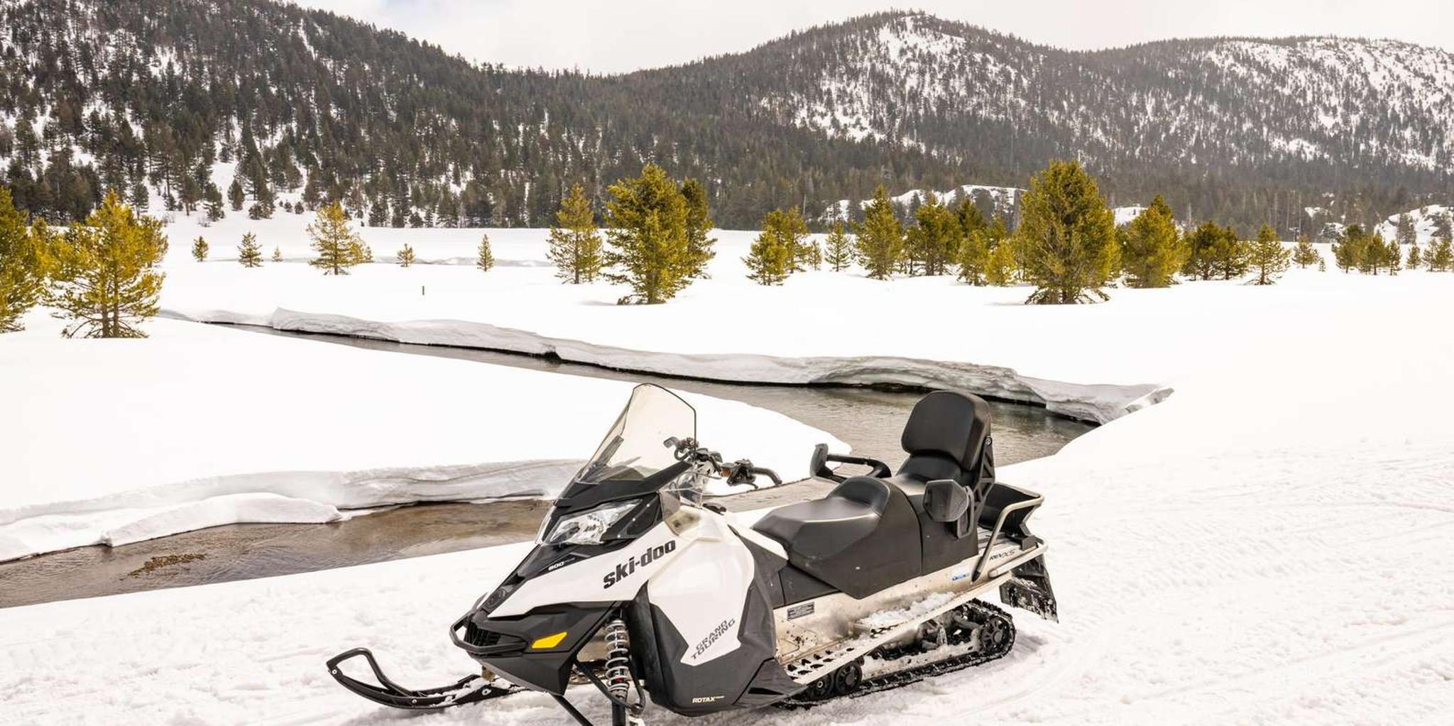 Lake Tahoe Snowmobile Tour with Scenic Views 2 hr - Image 5