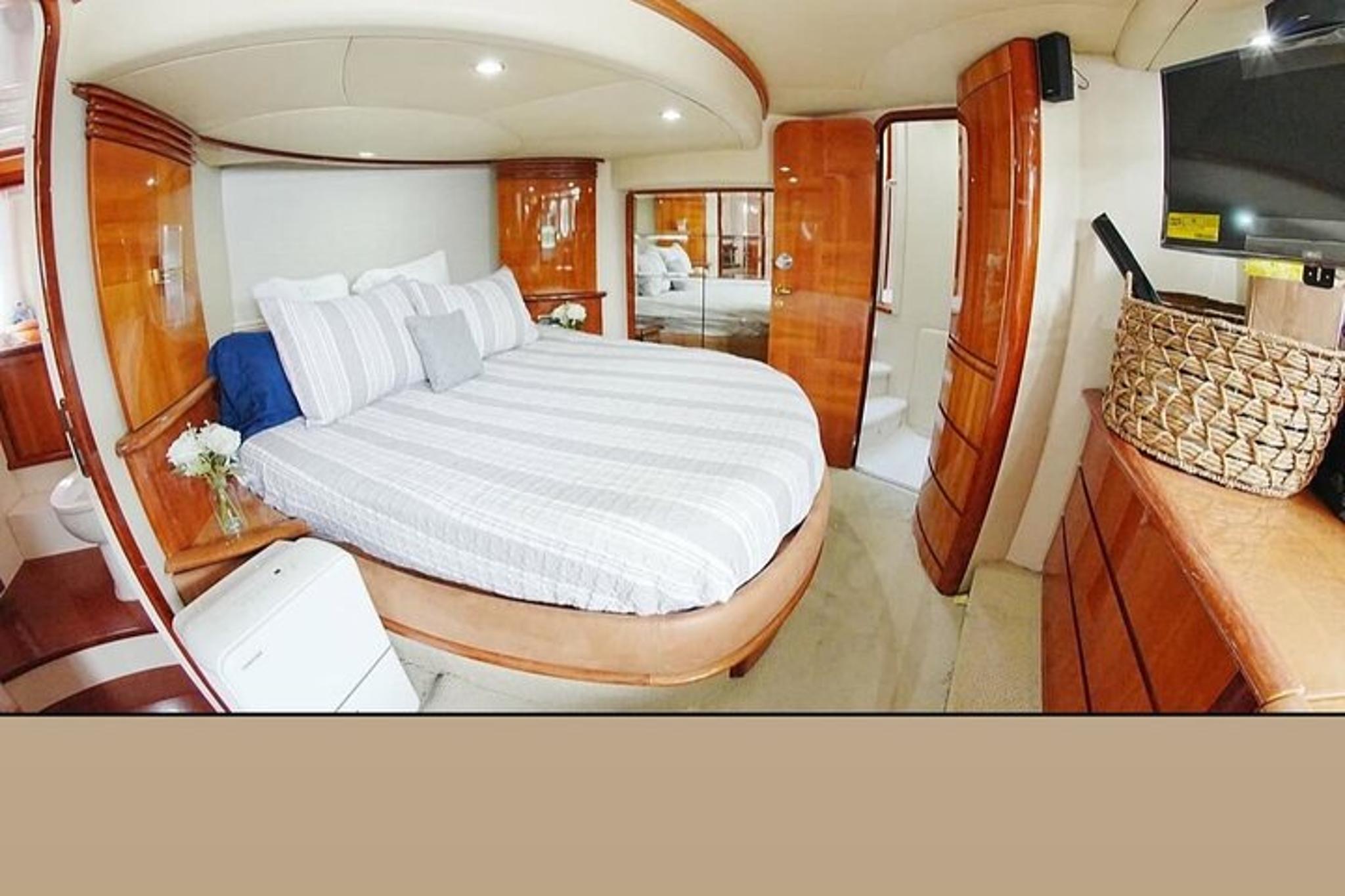 Miami Beach Private Boat Tour - Image 4