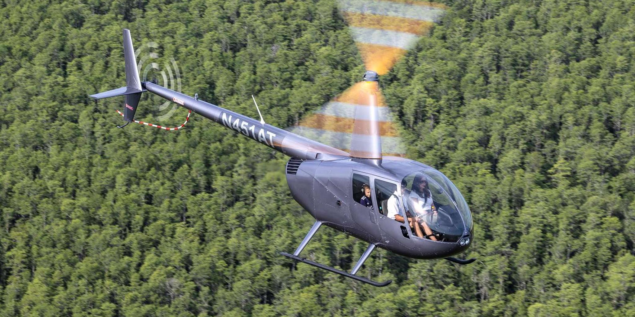 Orlando Helicopter Adventure Ride Over Lake Toho - Image 4