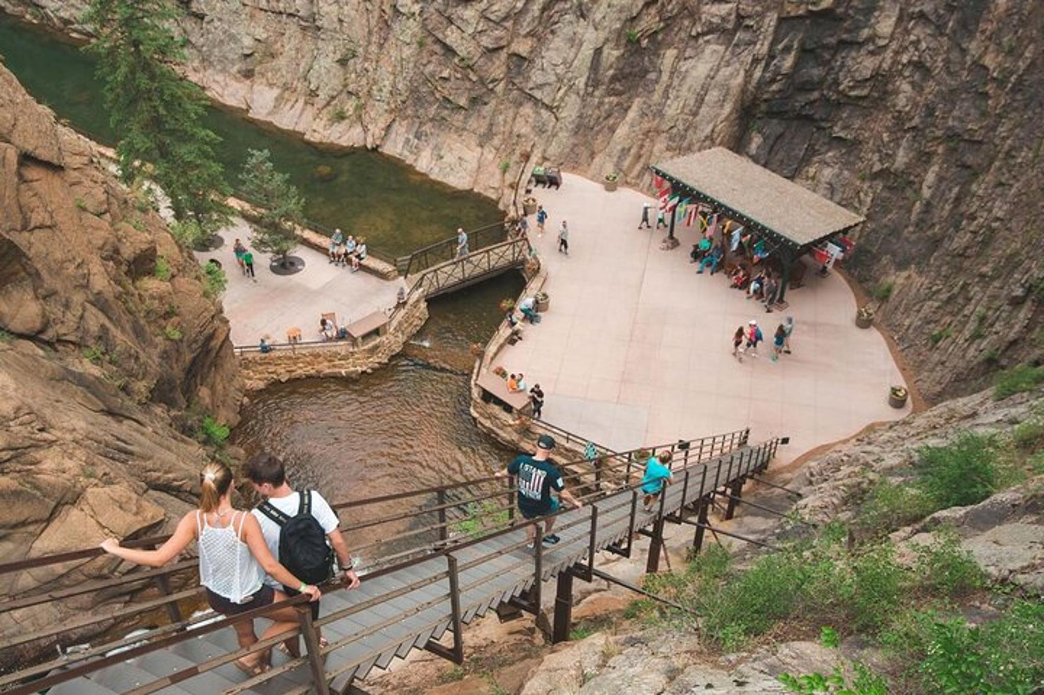 Colorado Springs Waterfalls and Red Rocks Tour - Image 6