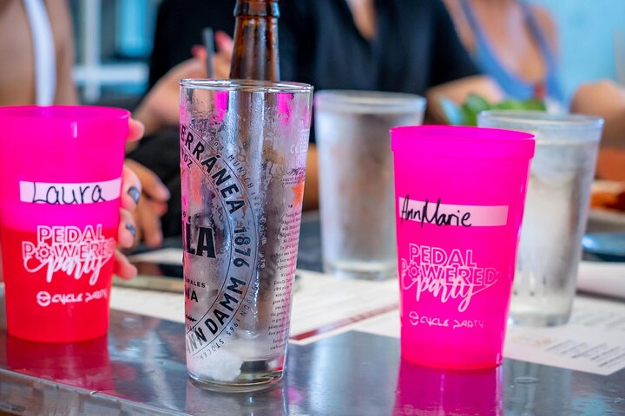 Miami Party Bike Tour in Wynwood 2 hr - Image 4