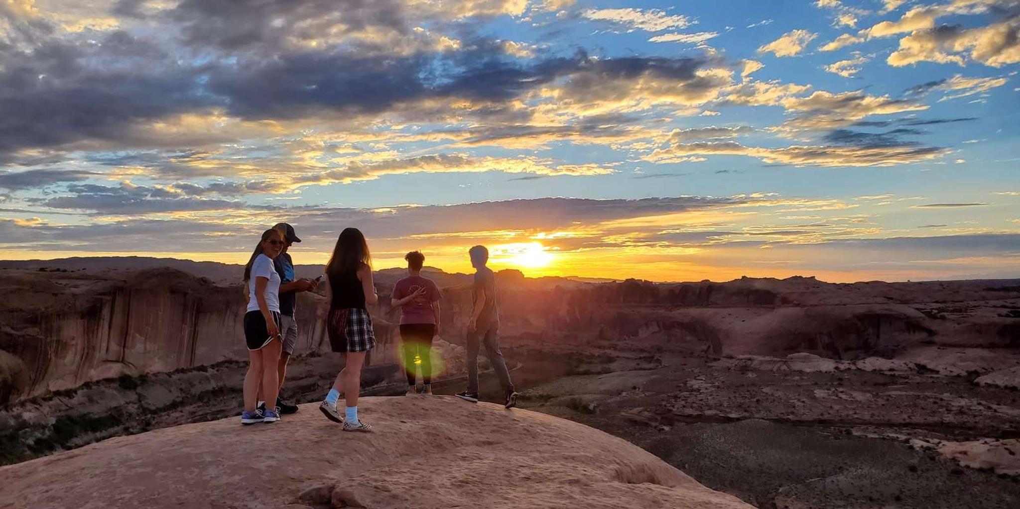 Moab Jeep Tour on Hell's Revenge Trail - Image 3
