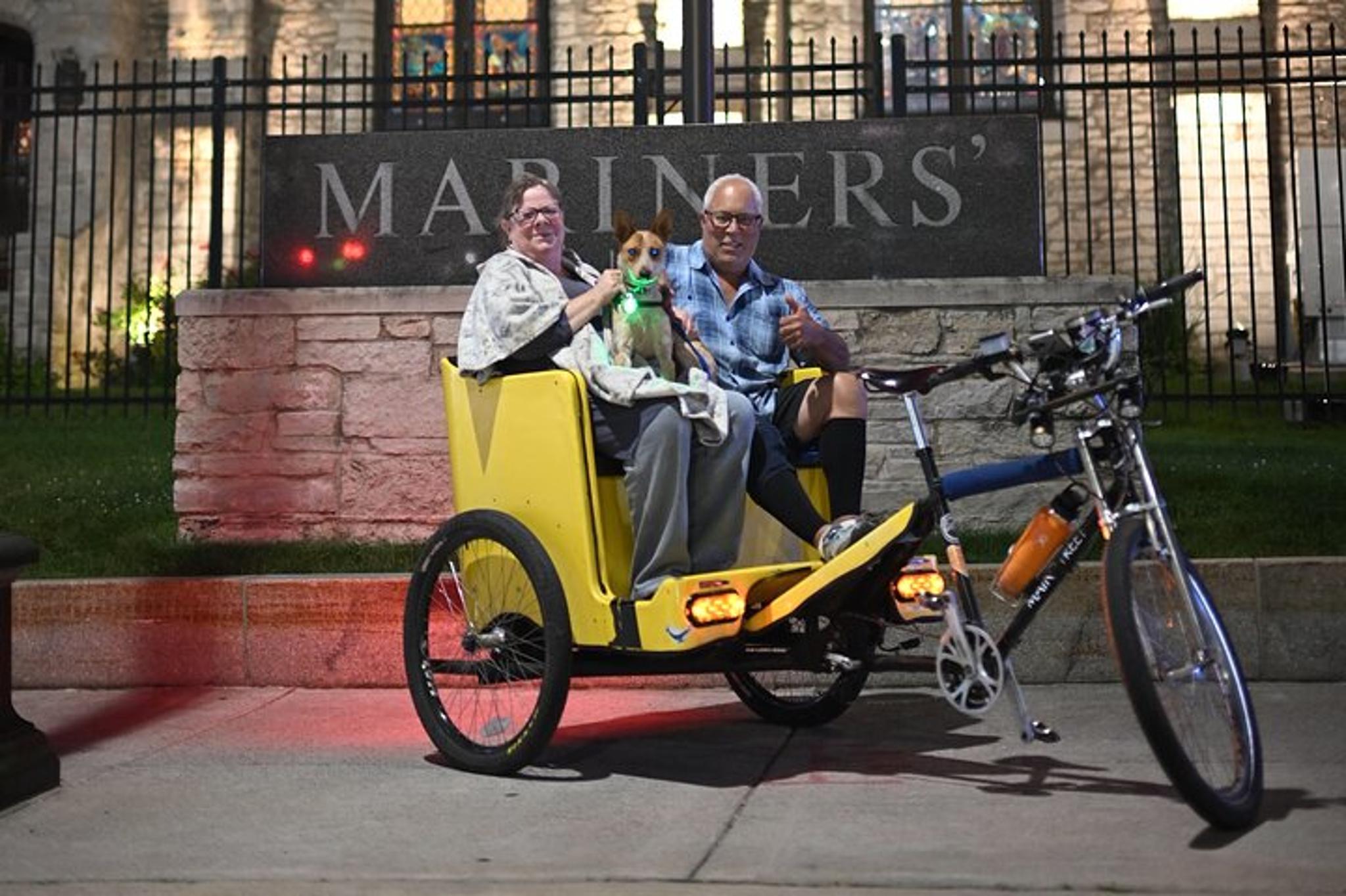 Detroit Guided Pedicab Tour