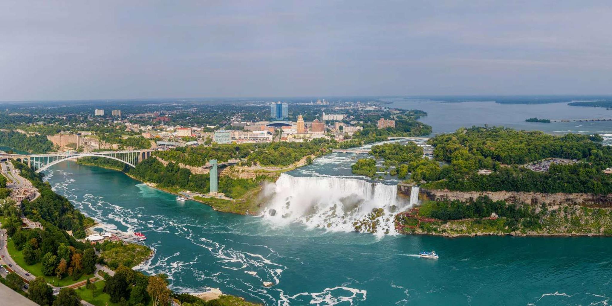 New York City Niagara Falls Van Tour - Image 3