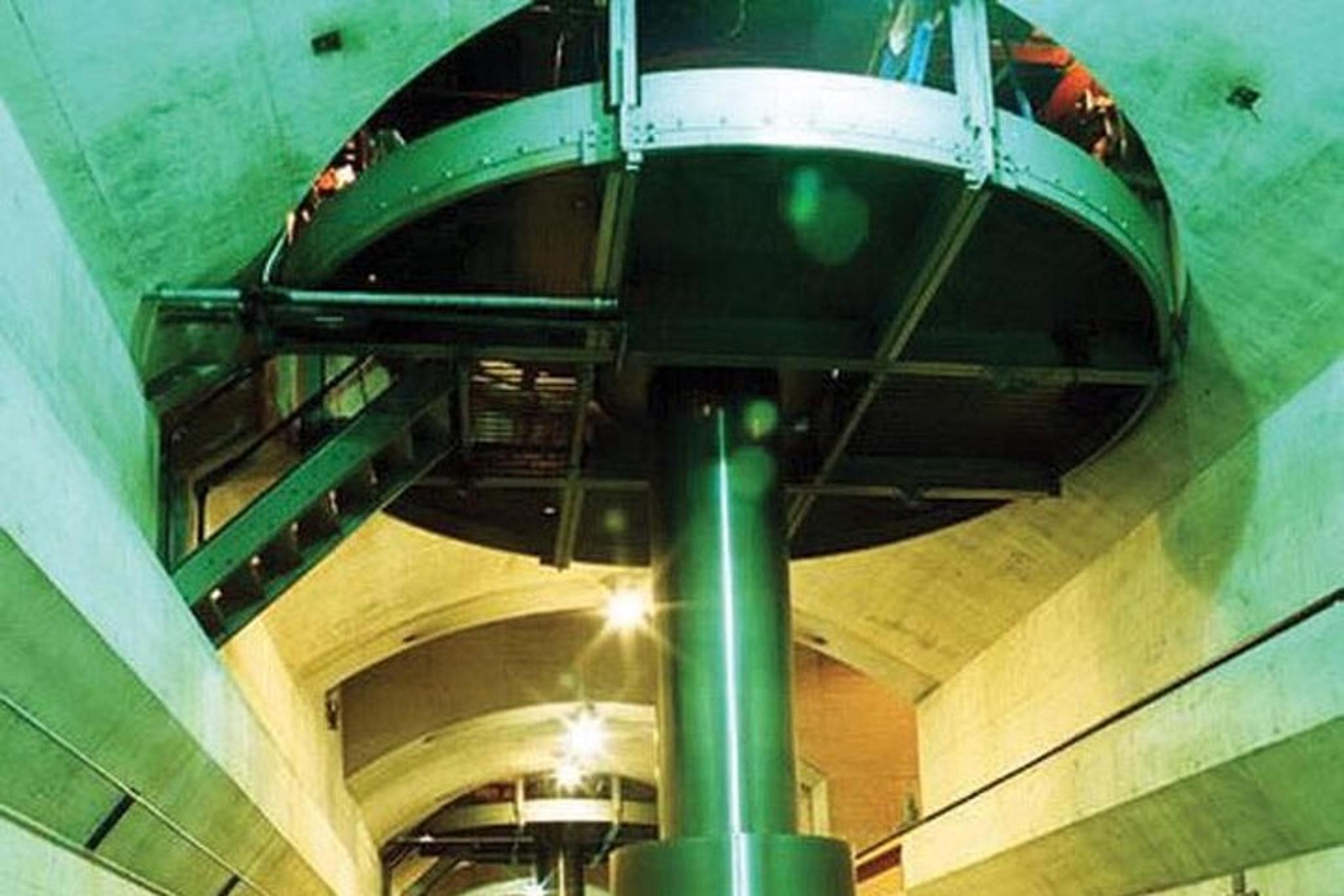 Laughlin Hoover Dam Power Plant Tour 6 hr - Image 4