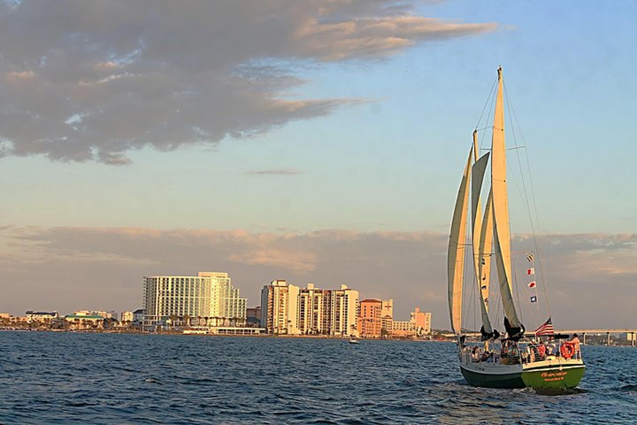 Clearwater Beach Sailing Cruise Aboard Schooner Clearwater - Image 2