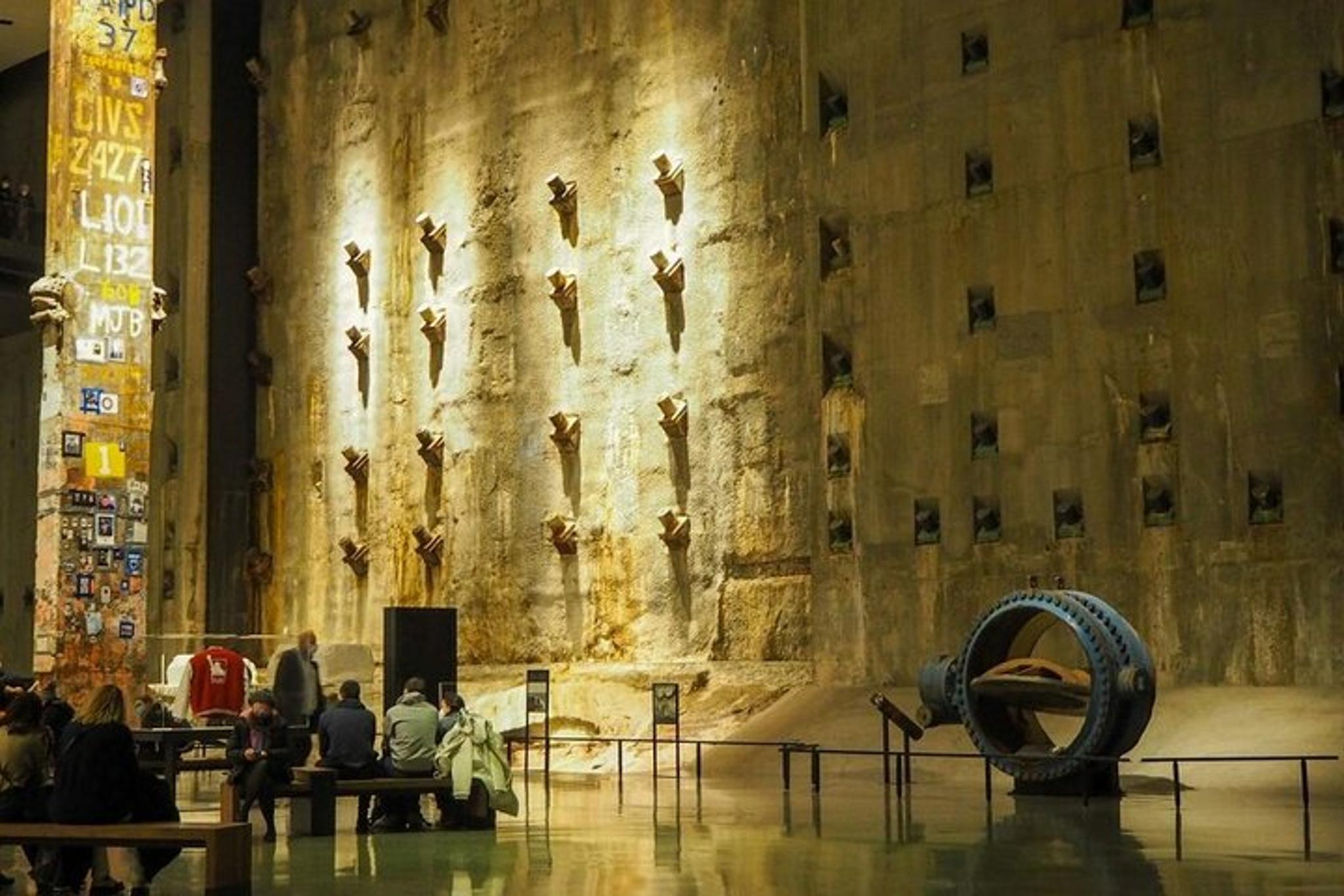 New York 9/11 Museum and Manhattan Walking Tour - Image 2