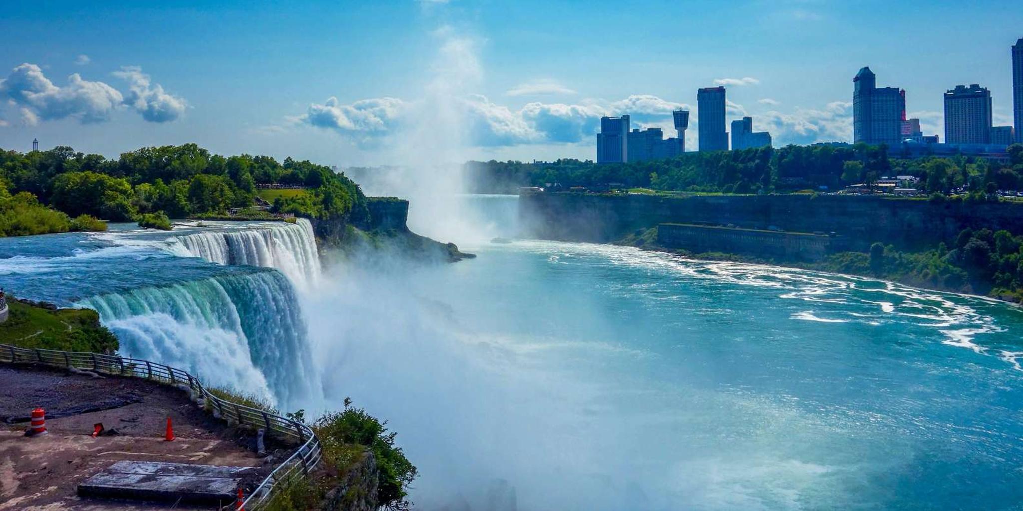New York City Niagara Falls Tour by Van 10 hr - Image 4