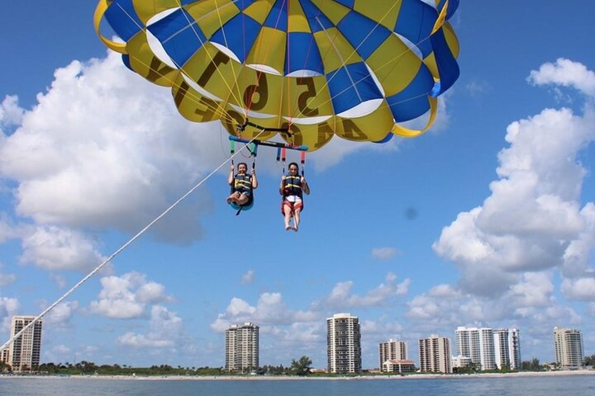 West Palm Beach Parasailing Adventure 2 hr - Image 2