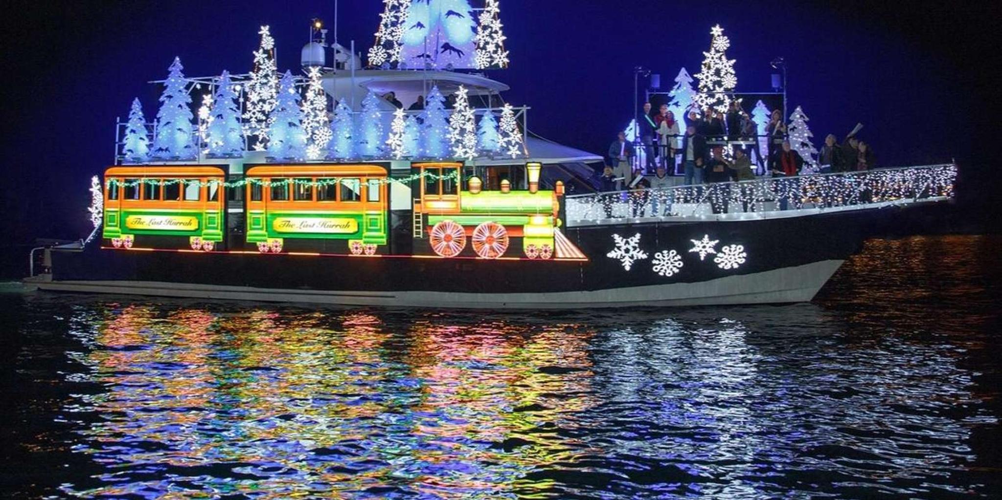Newport Beach Holiday Lights Cruise