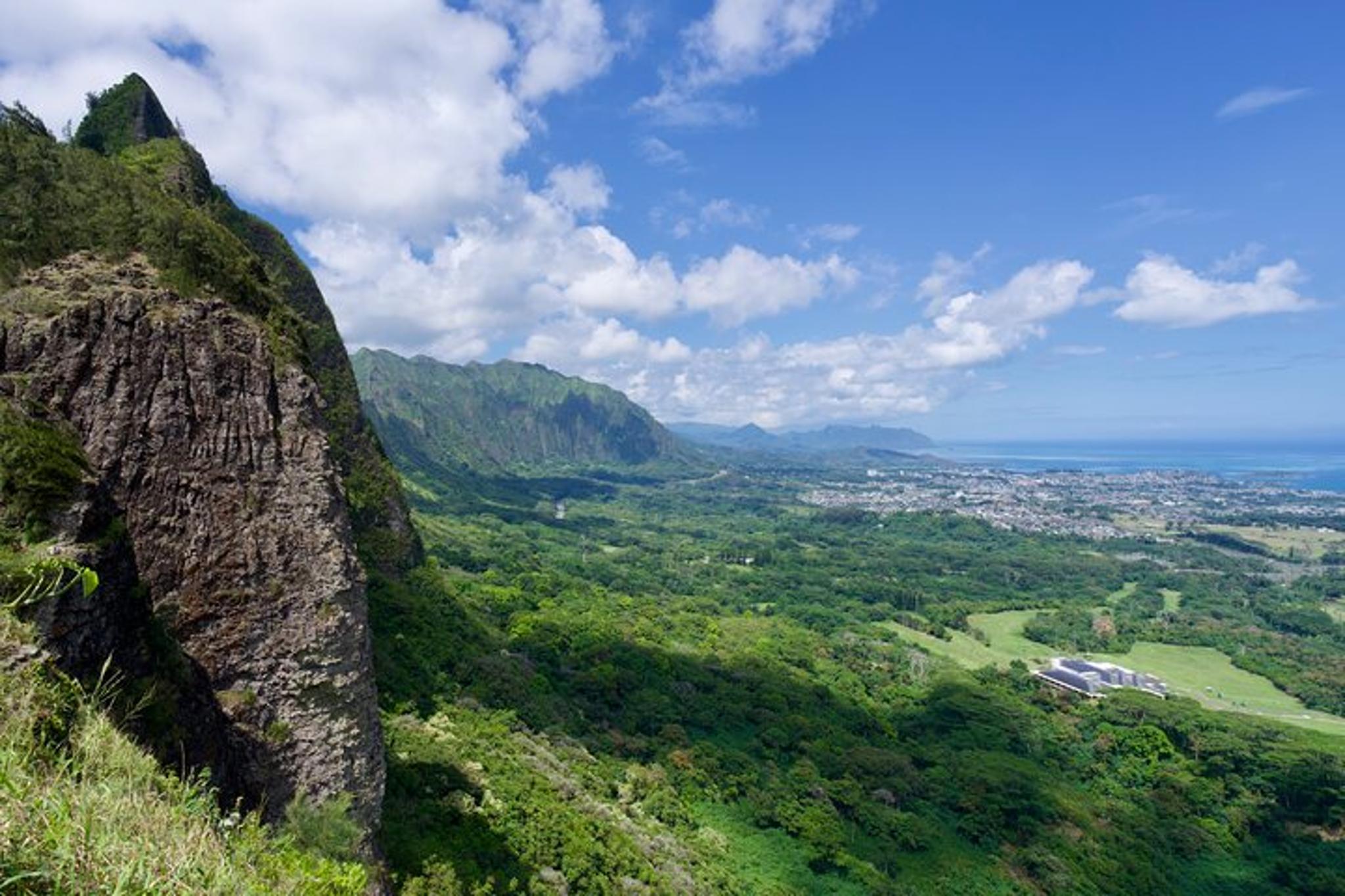 Oahu Private Tour for Up to 4 Guests - Image 2
