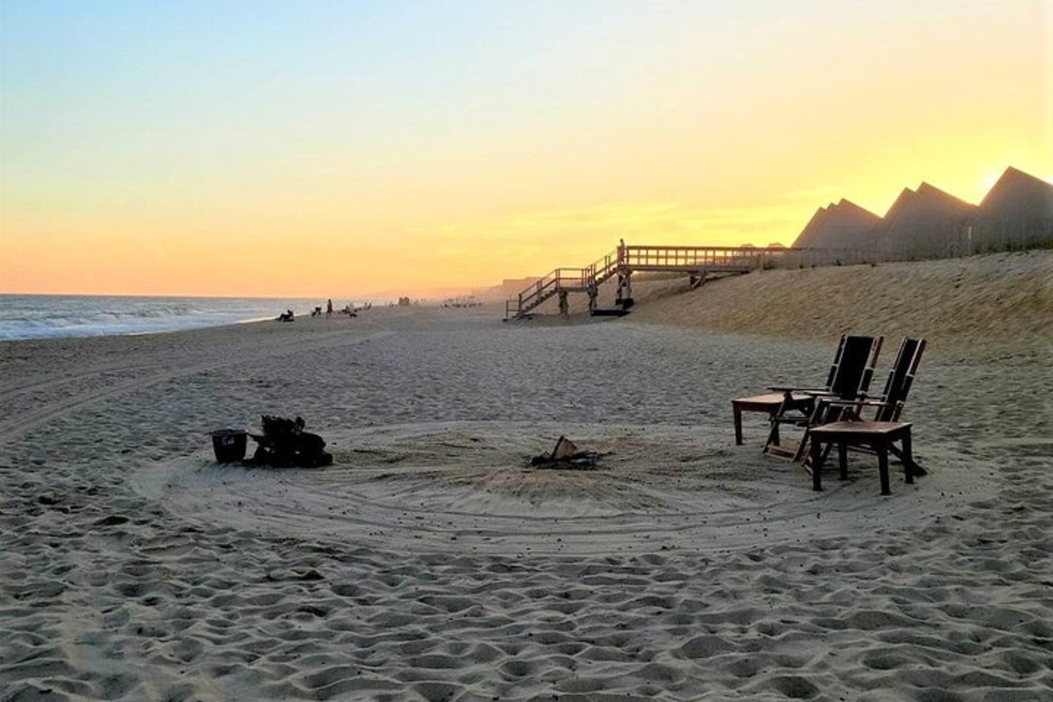 Montauk Beach Fire Experience - Image 4