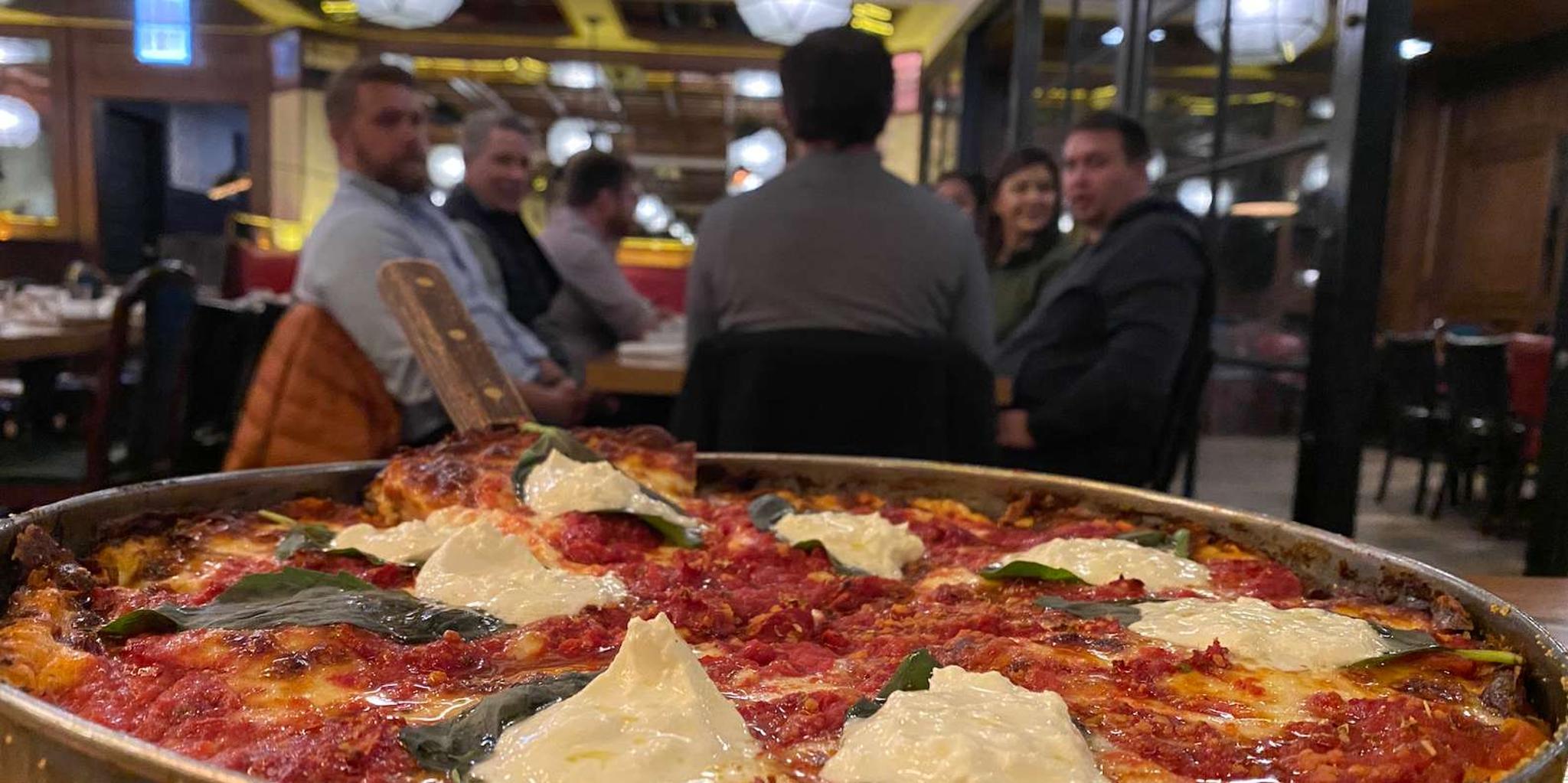 Chicago Downtown Pizza Walking Tour - Image 5
