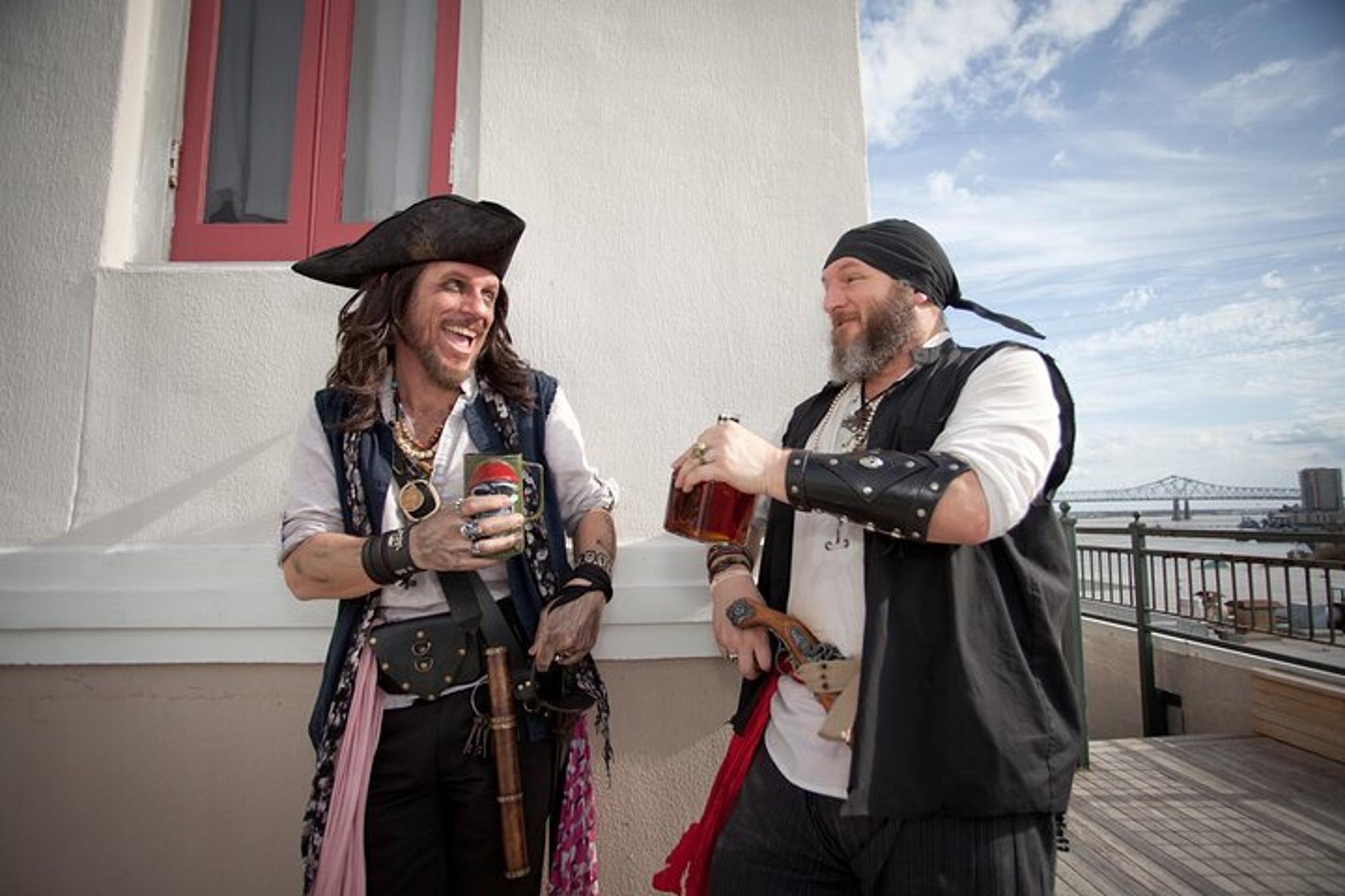 New Orleans Pirate Pub Crawl - Image 2