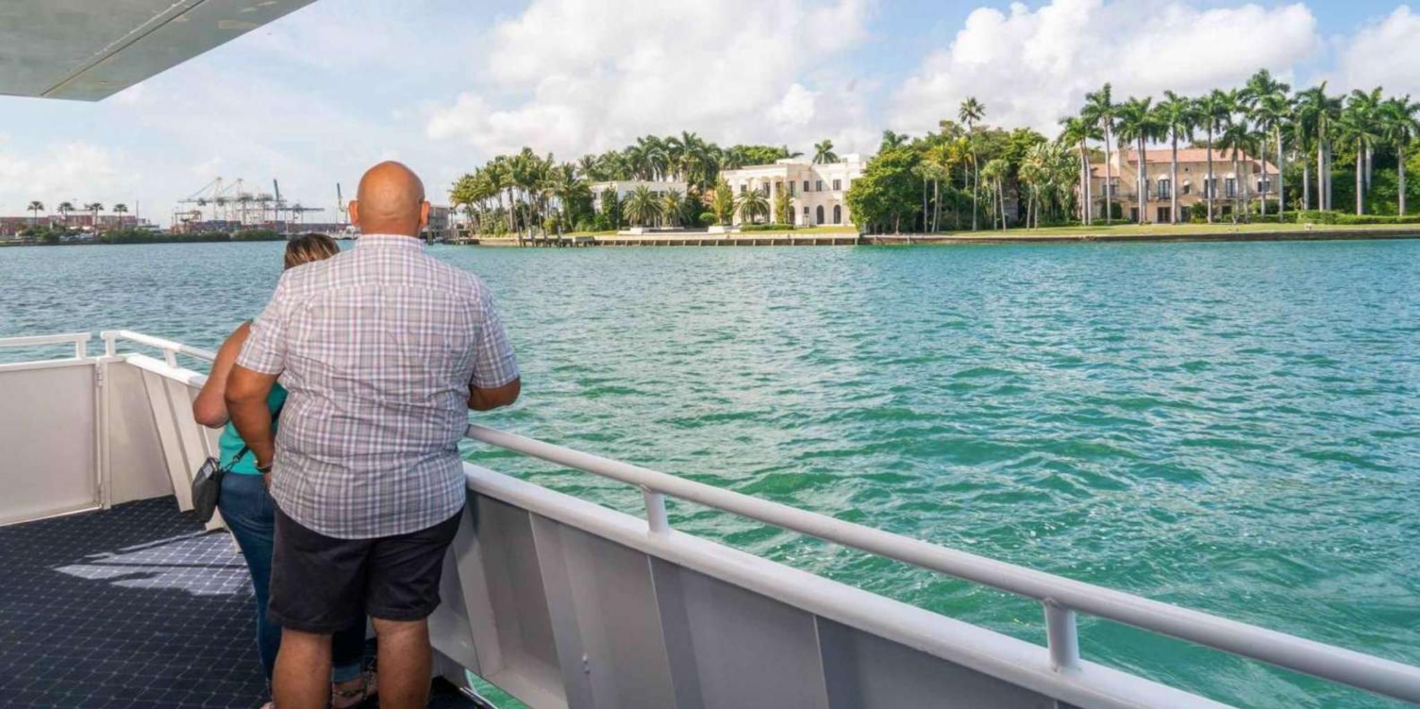 Miami Celebrity Homes Boat Tour - Image 2