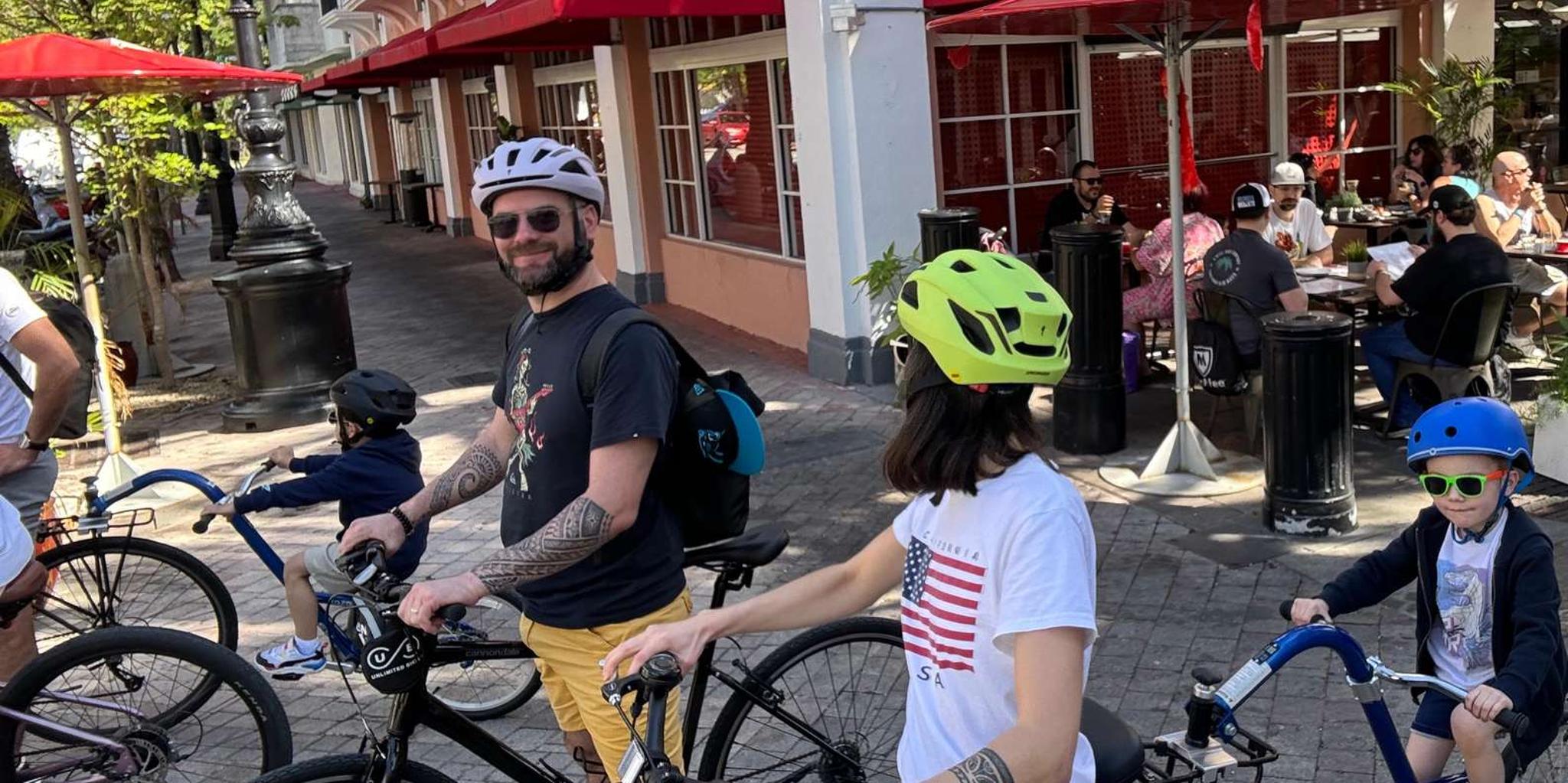 Miami Beach Biking Tour in French 2 hr - Image 5