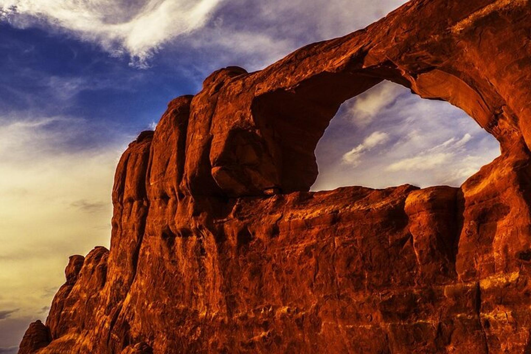 Yellowstone Wild West Tour 6 Days - Image 3