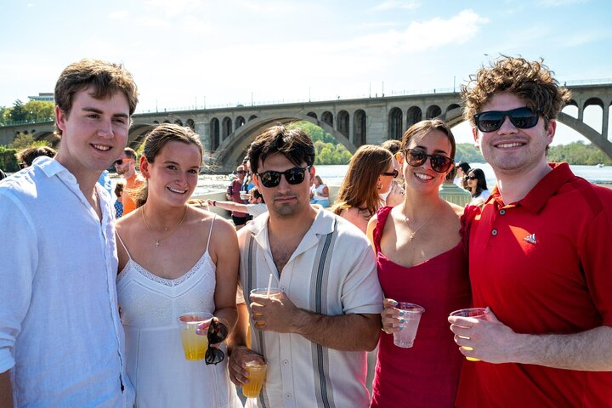 Washington, DC Potomac River Yacht Cruise with Open Bar 2 hr - Image 5