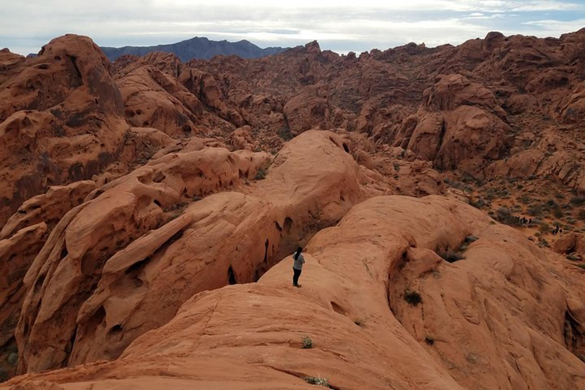 Las Vegas Valley of Fire Hike - Image 4