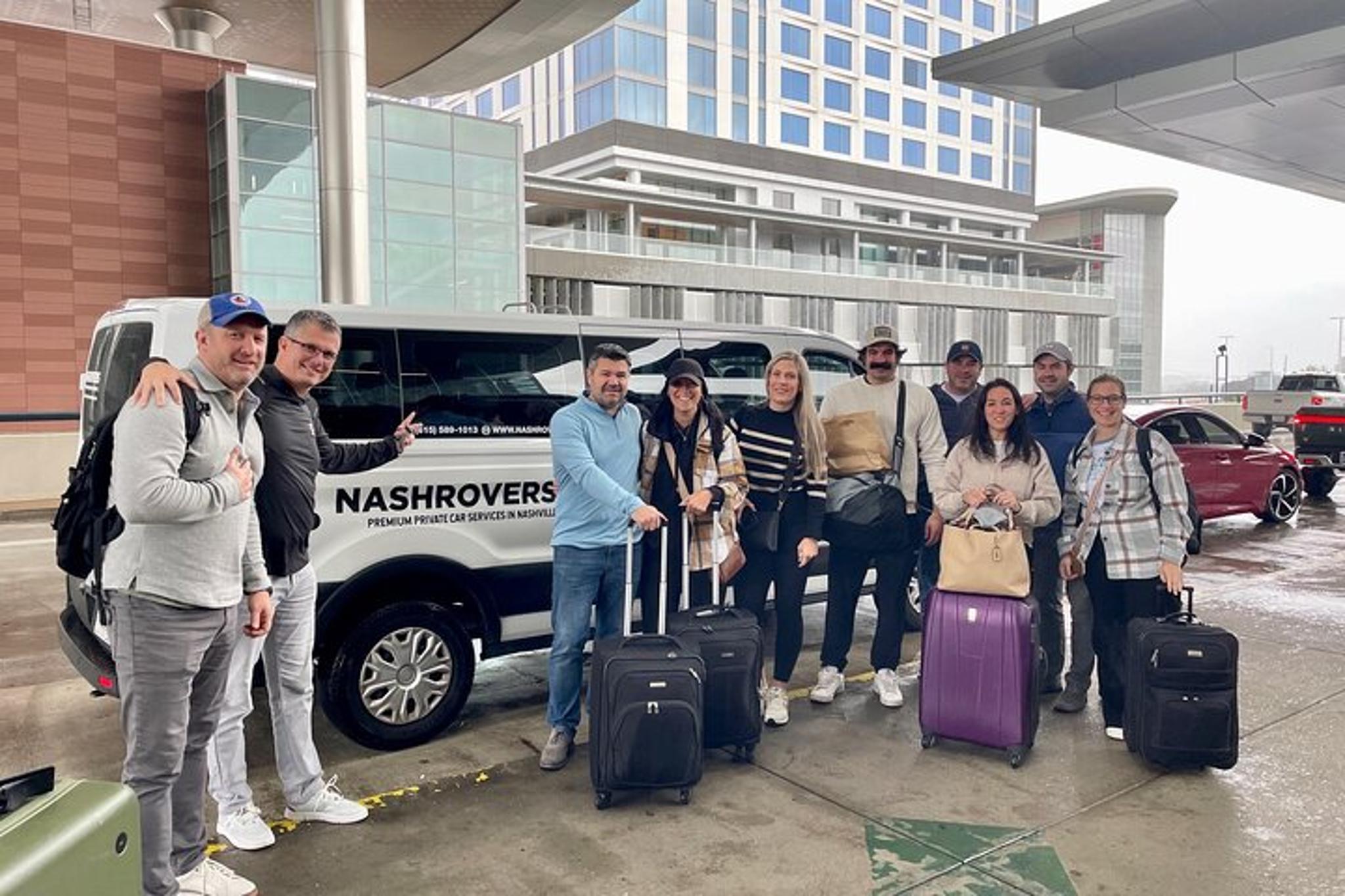 Nashville Airport Shuttle to Downtown - Image 2