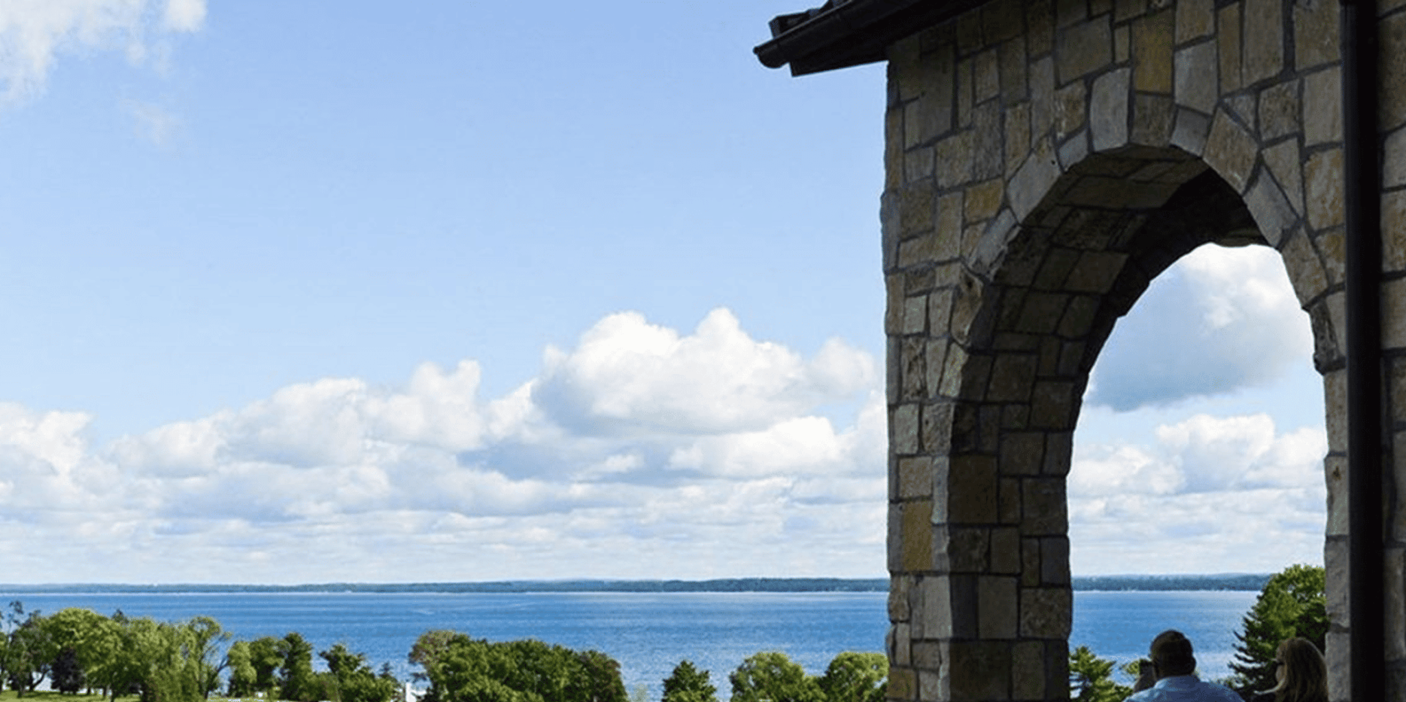 Traverse City Wine Tour on Old Mission Peninsula 5 hr - Image 3