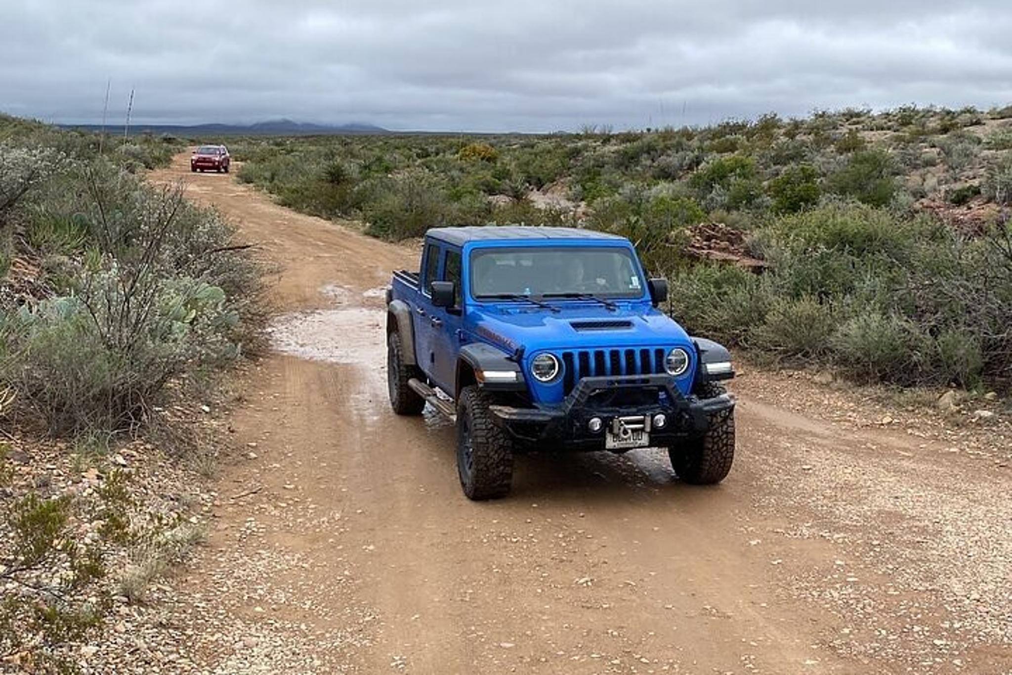 Denver Jeep Tour Garden of the Gods and Pike's Peak - Image 2