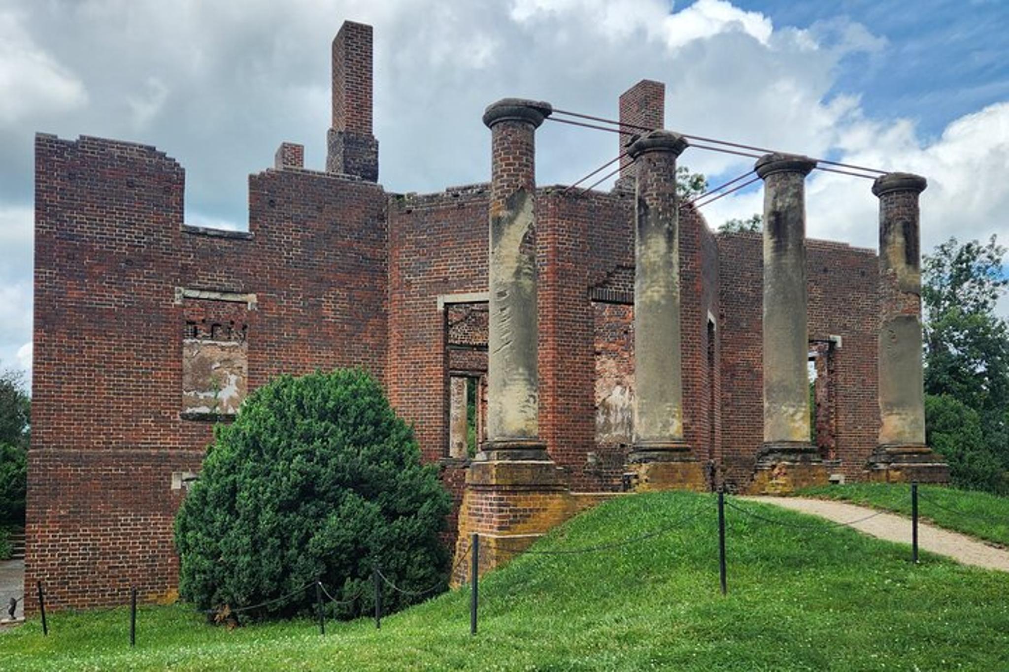 Wine and Culinary Tour in Napa Valley - Image 1