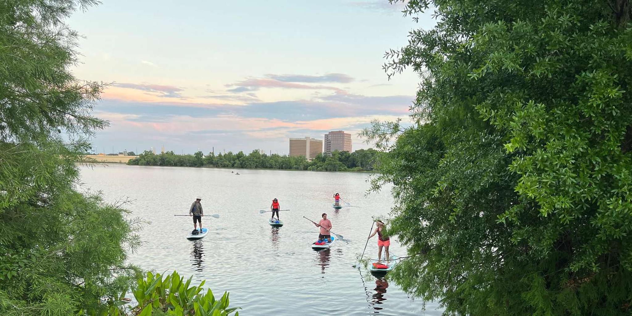 Orlando Urban Clear Kayak or Paddleboard Tour - Image 4