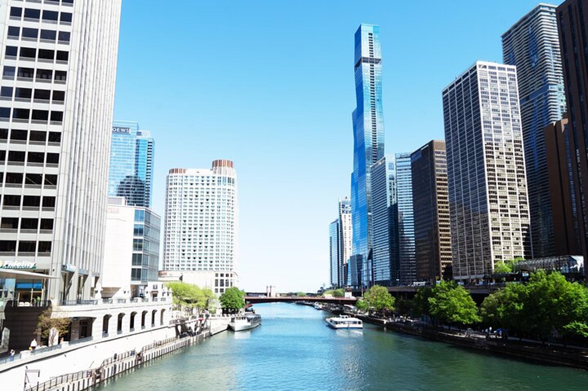 Chicago Tour with Photos and Popcorn 2 hr - Image 2