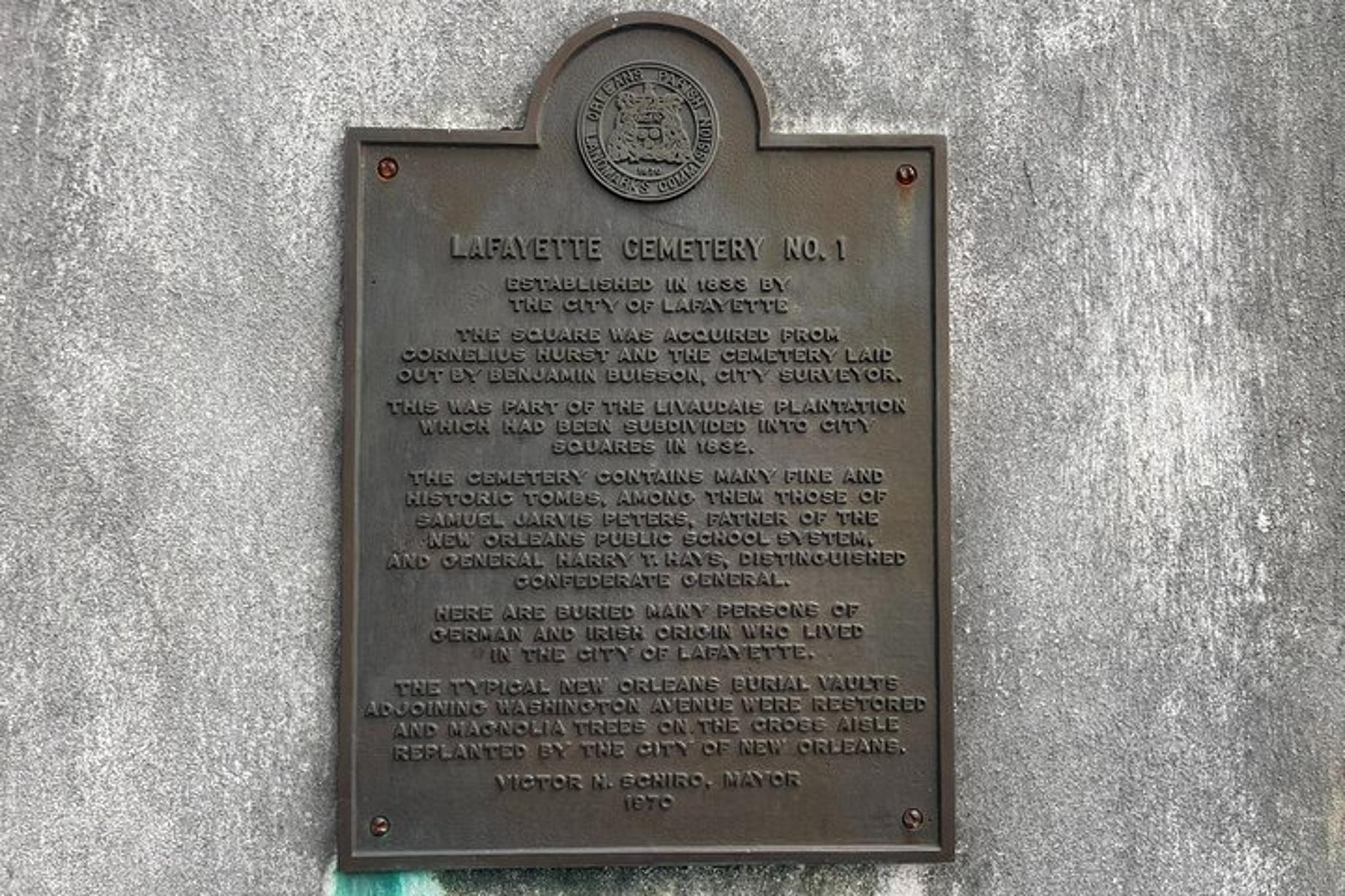 New Orleans Garden District Cemetery True Crime Tour - Image 2