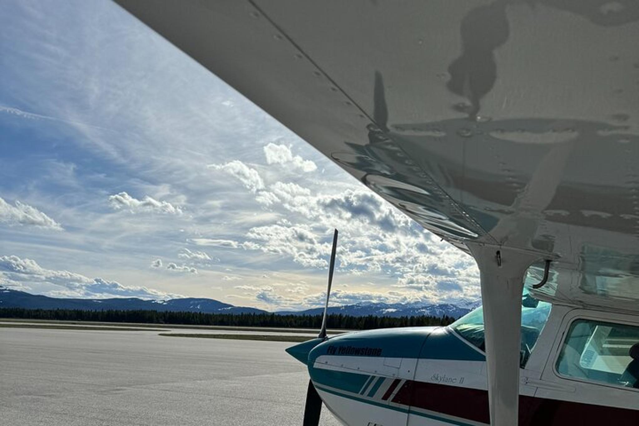 West Yellowstone Continental Divide Scenic Flight - Image 6