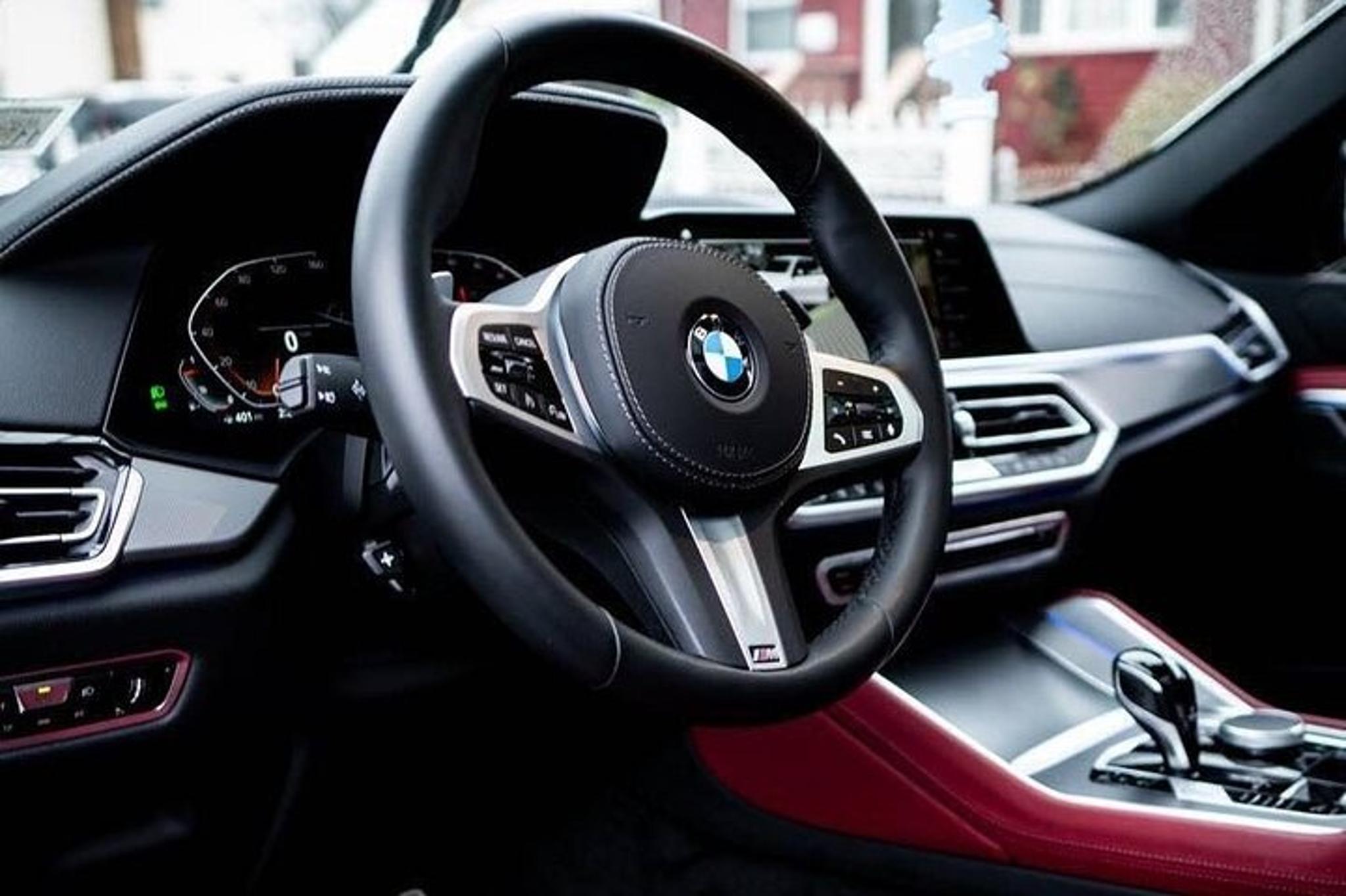 Chicago Private Transfer to ORD Airport - Image 2