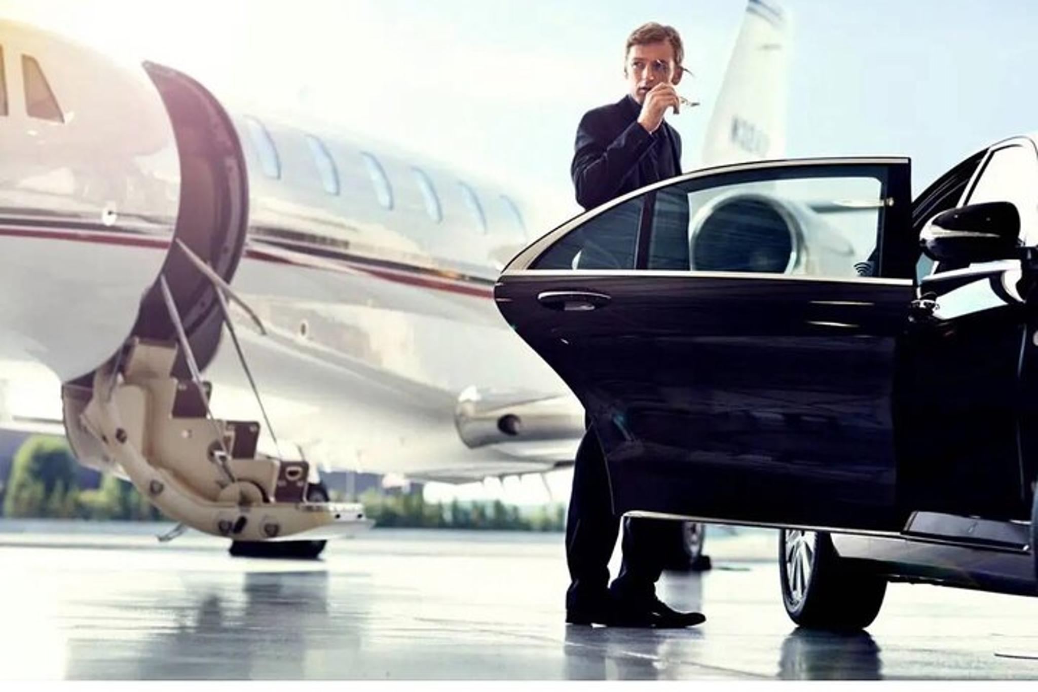 Boston Limousine Transfer 24/7 Service - Image 4