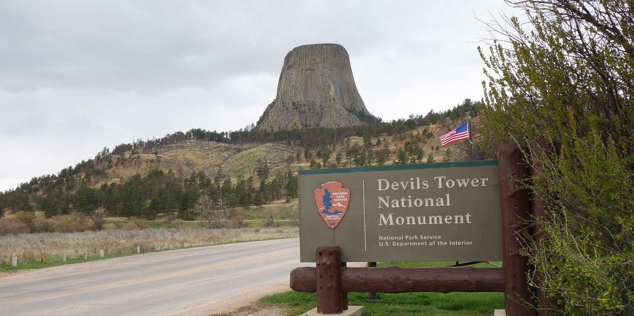 Rapid City Devils Tower Tour with Picnic - Image 2