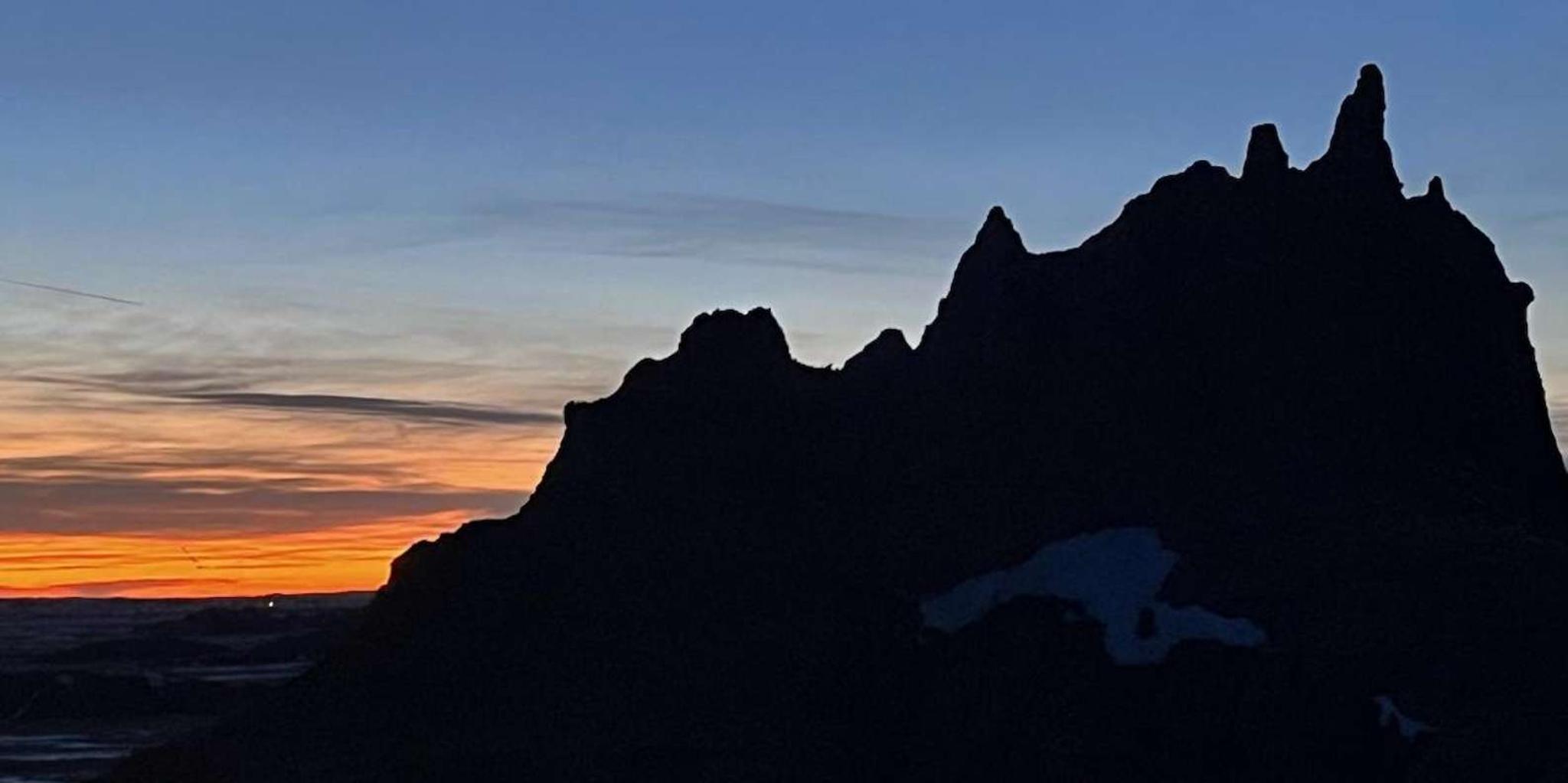 Rapid City Badlands Sunset and Night Sky Tour - Image 2
