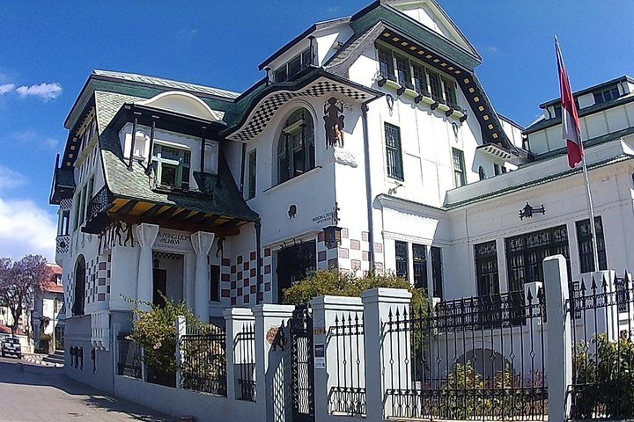 Valparaiso & Viña del Mar Museum Tour from Santiago - Image 2